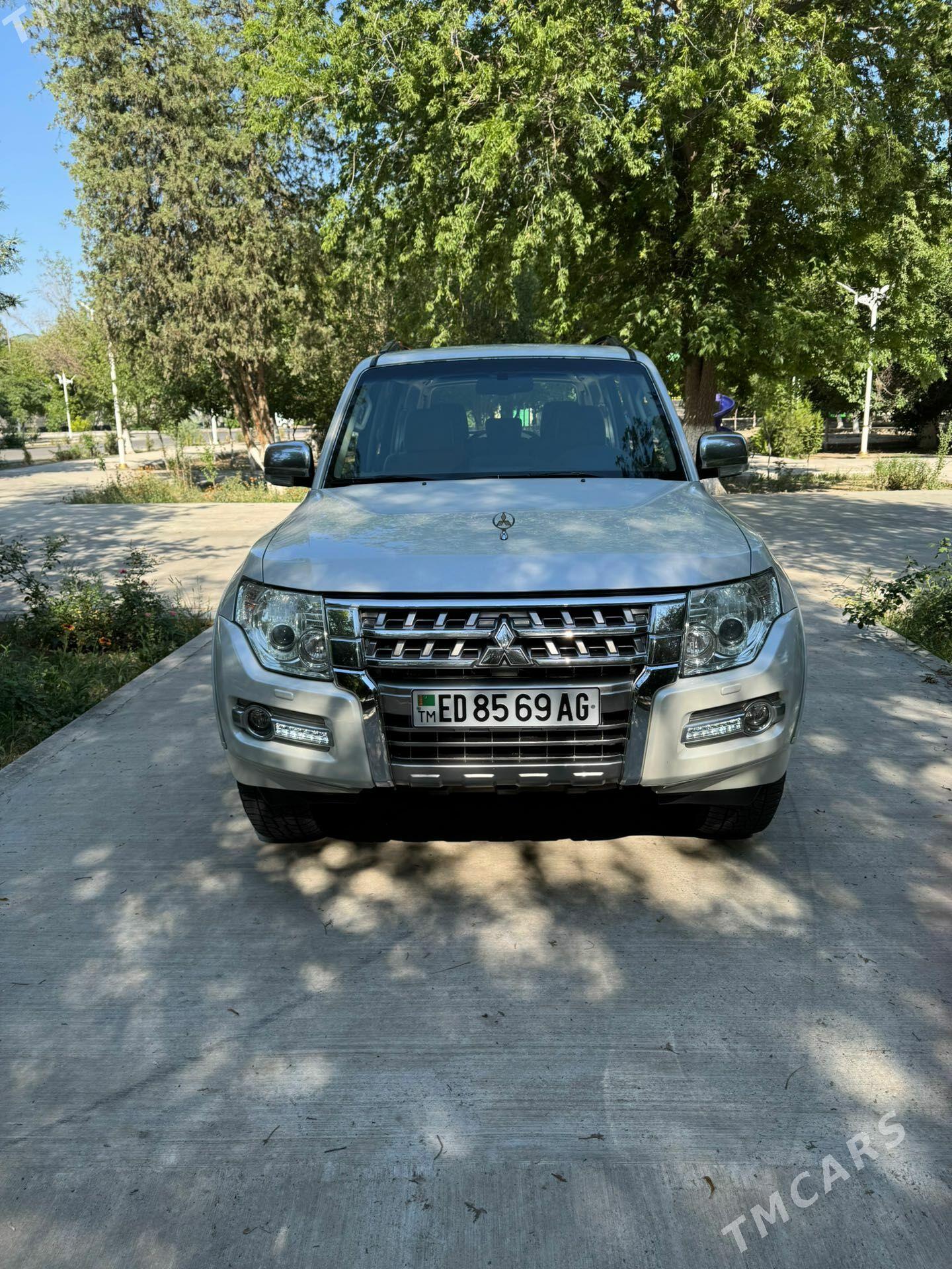 Mitsubishi Pajero 2015 - 341 000 TMT - Ашхабад - img 1