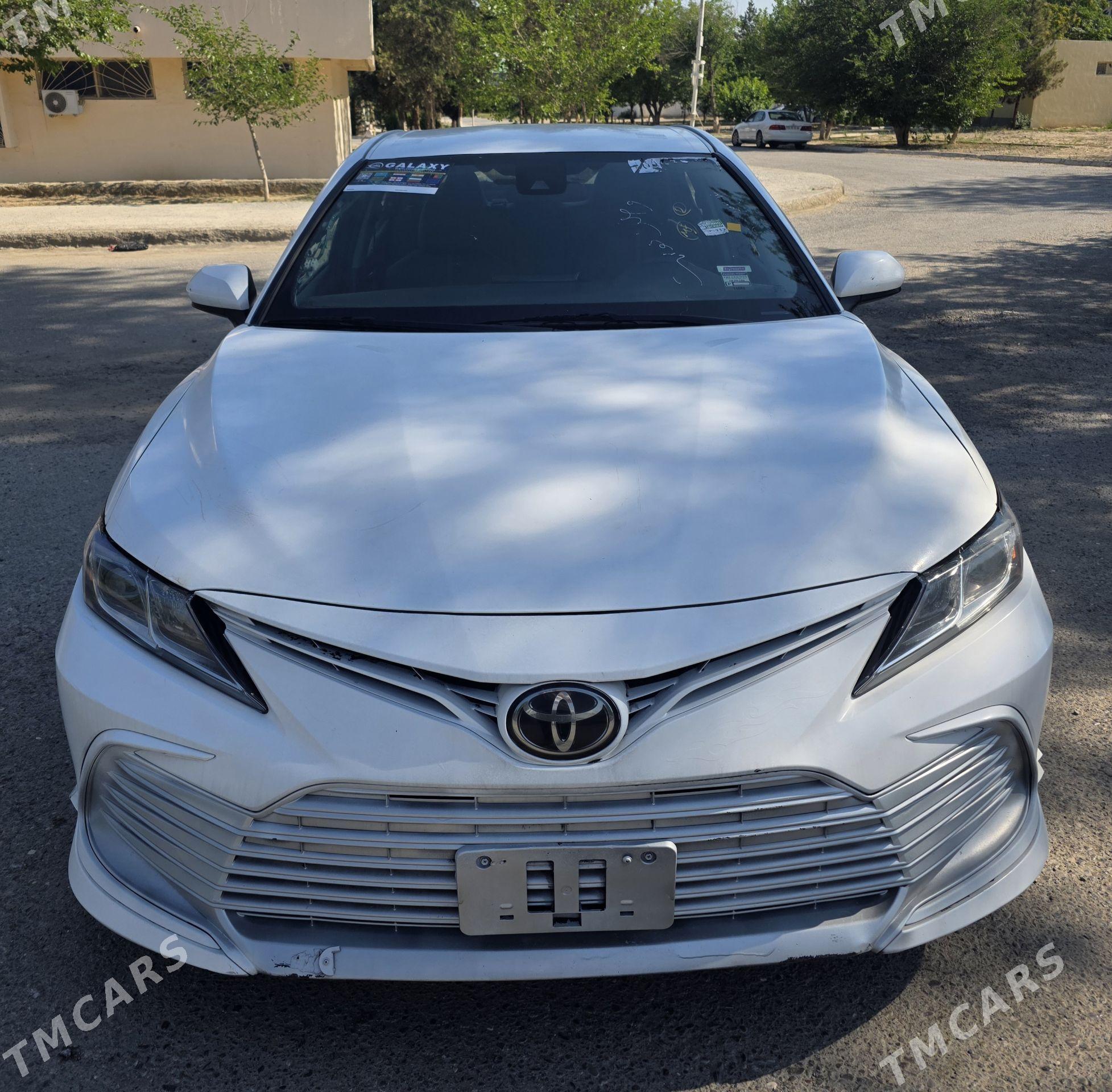 Toyota Camry 2023 - 299 000 TMT - 30 мкр - img 1