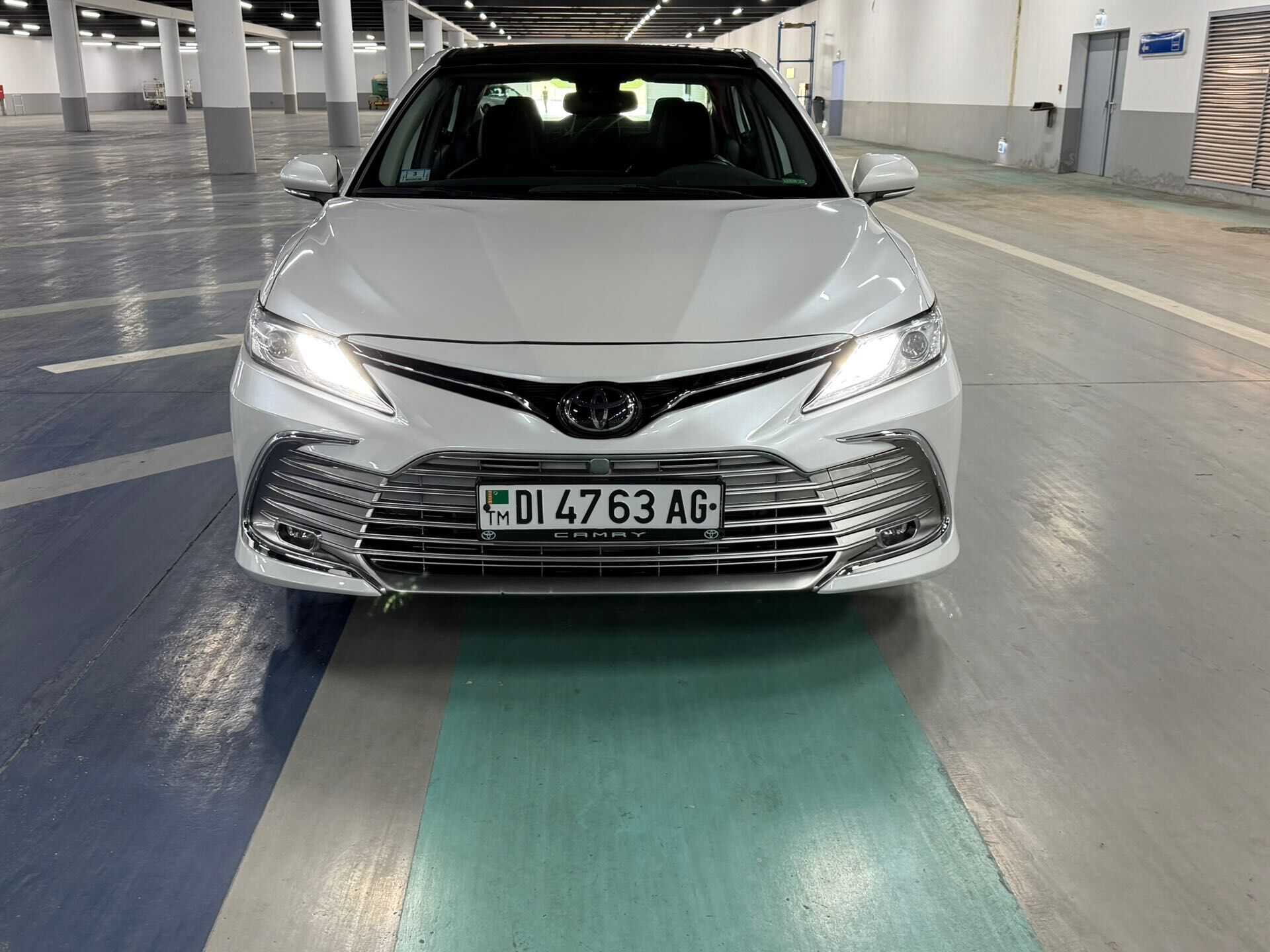 Toyota Camry 2023 - 470 000 TMT - Ашхабад - img 1