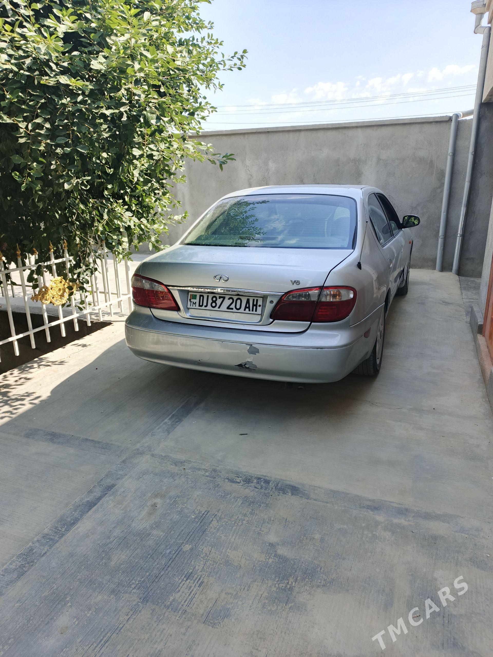 Nissan NV3500 2001 - 80 000 TMT - Bäherden - img 1
