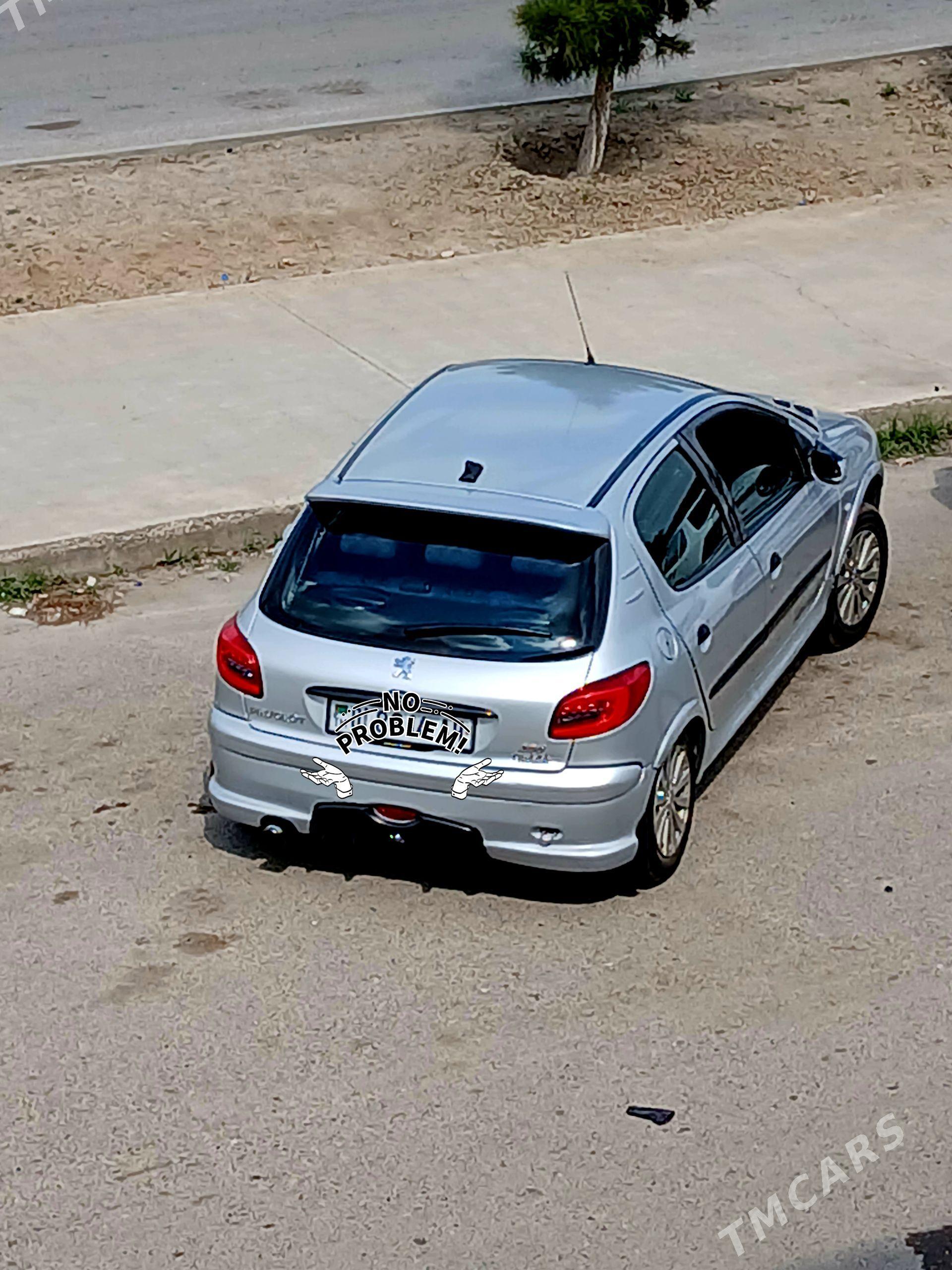 Peugeot 206 2008 - 100 000 TMT - Änew - img 1