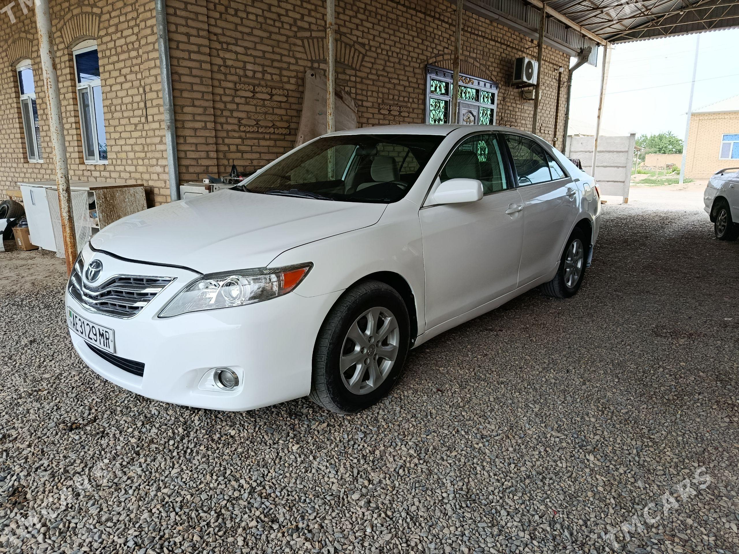 Toyota Camry 2010 - 171 000 TMT - Мургап - img 1