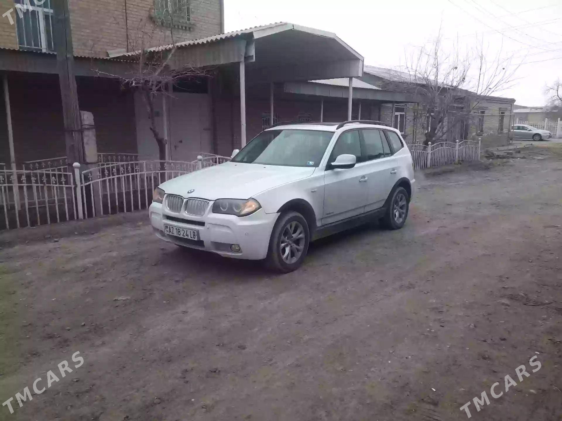 BMW X3 2010 - 200 000 TMT - Туркменабат - img 1