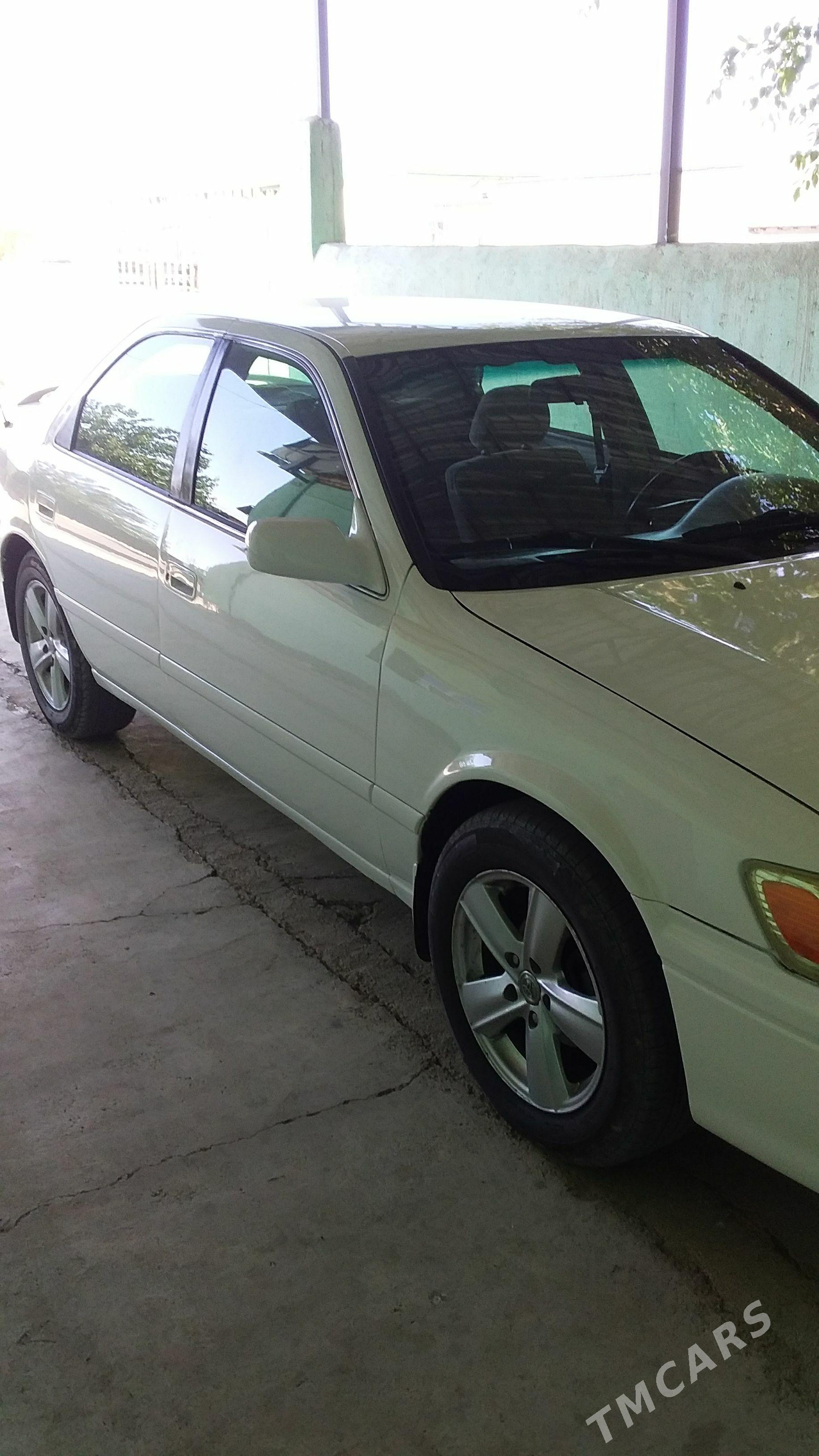 Toyota Camry 1999 - 140 000 TMT - Бахарден - img 1