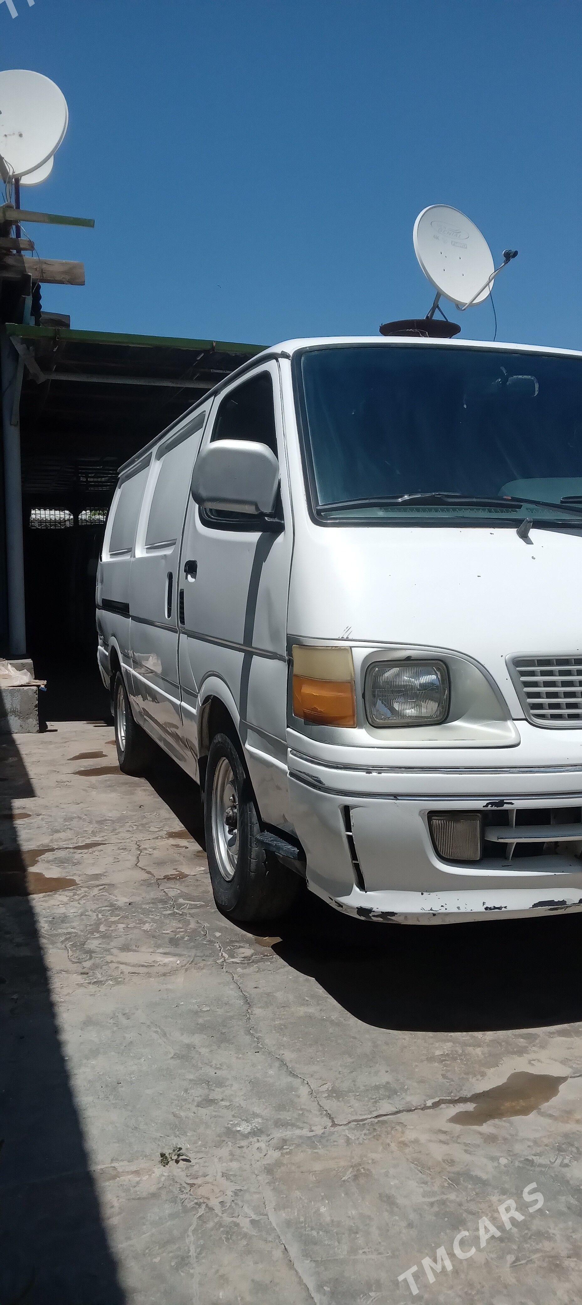 Toyota Hiace 2000 - 95 000 TMT - Türkmenabat - img 1