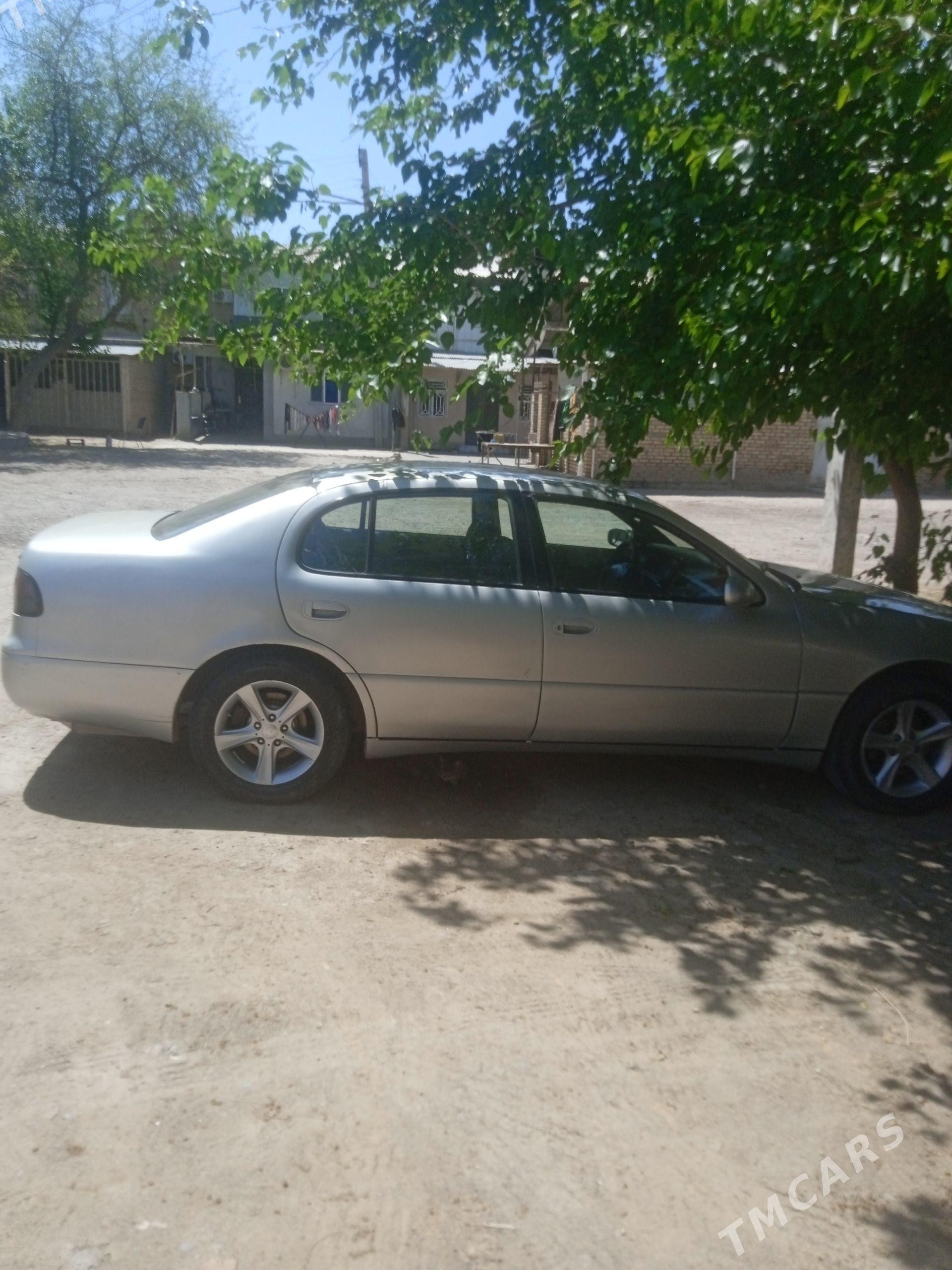 Toyota Aristo 1991 - 45 000 TMT - Mary - img 1