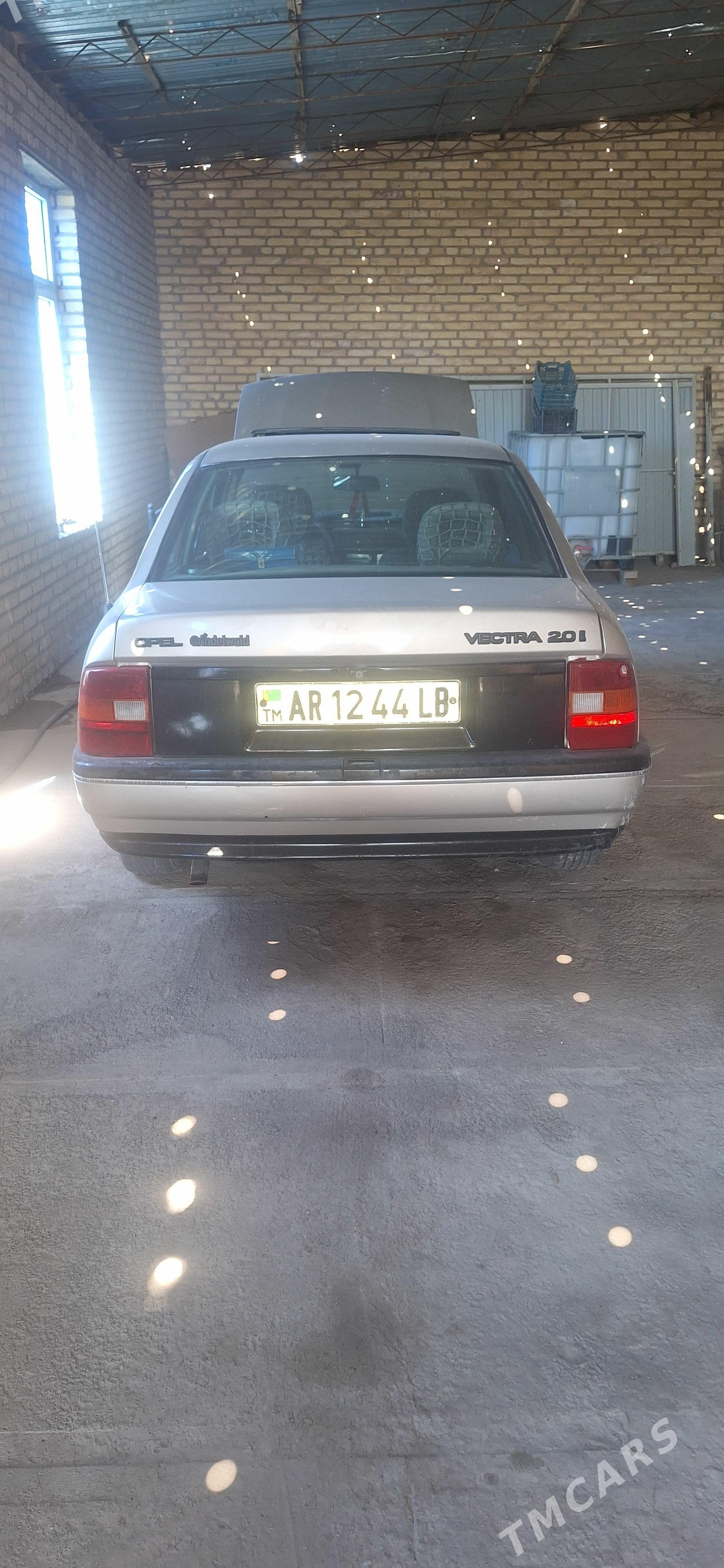 Opel Vectra 1990 - 35 000 TMT - Туркменабат - img 1