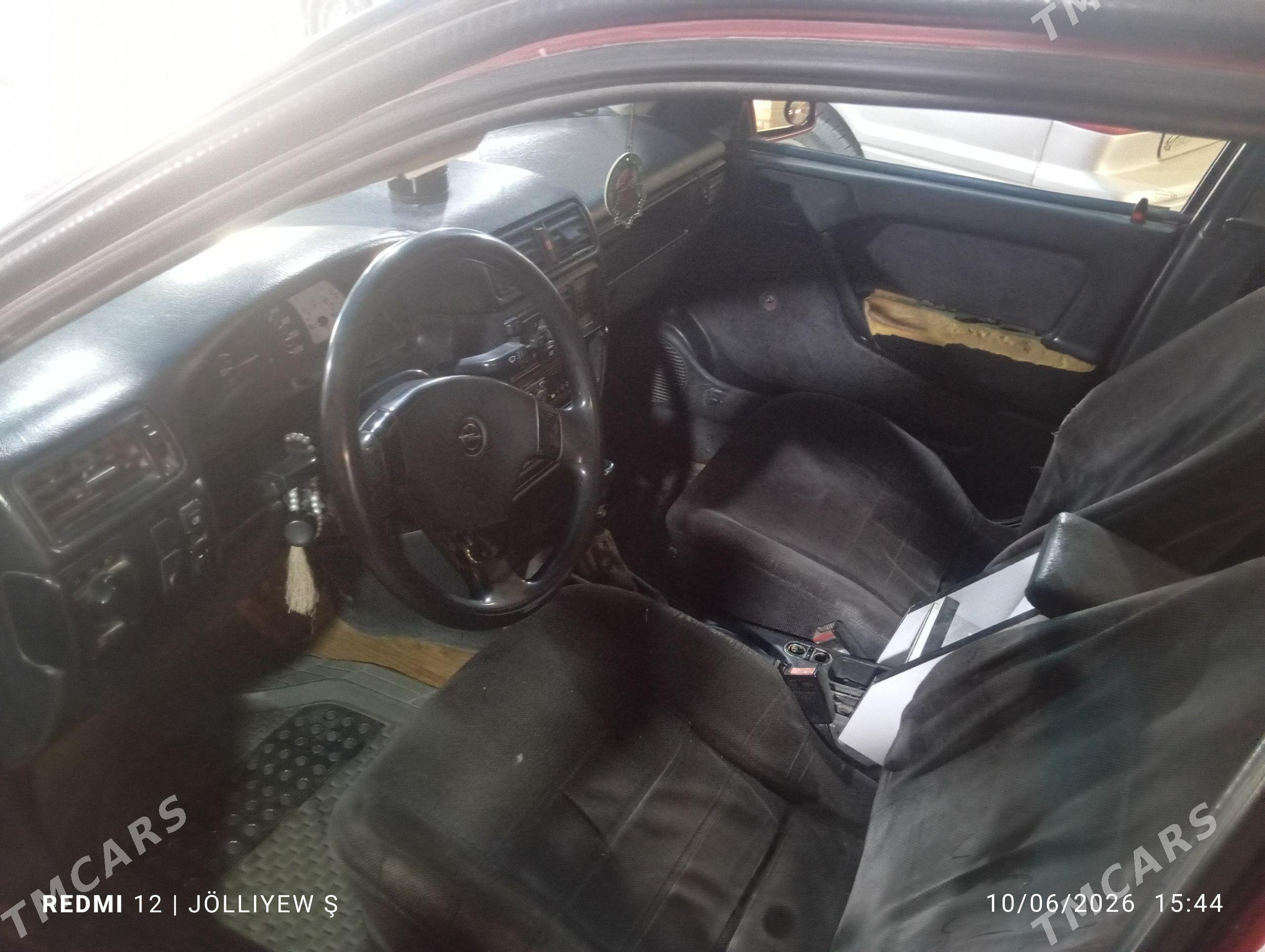 Opel Vectra 1992 - 26 000 TMT - Halaç - img 1