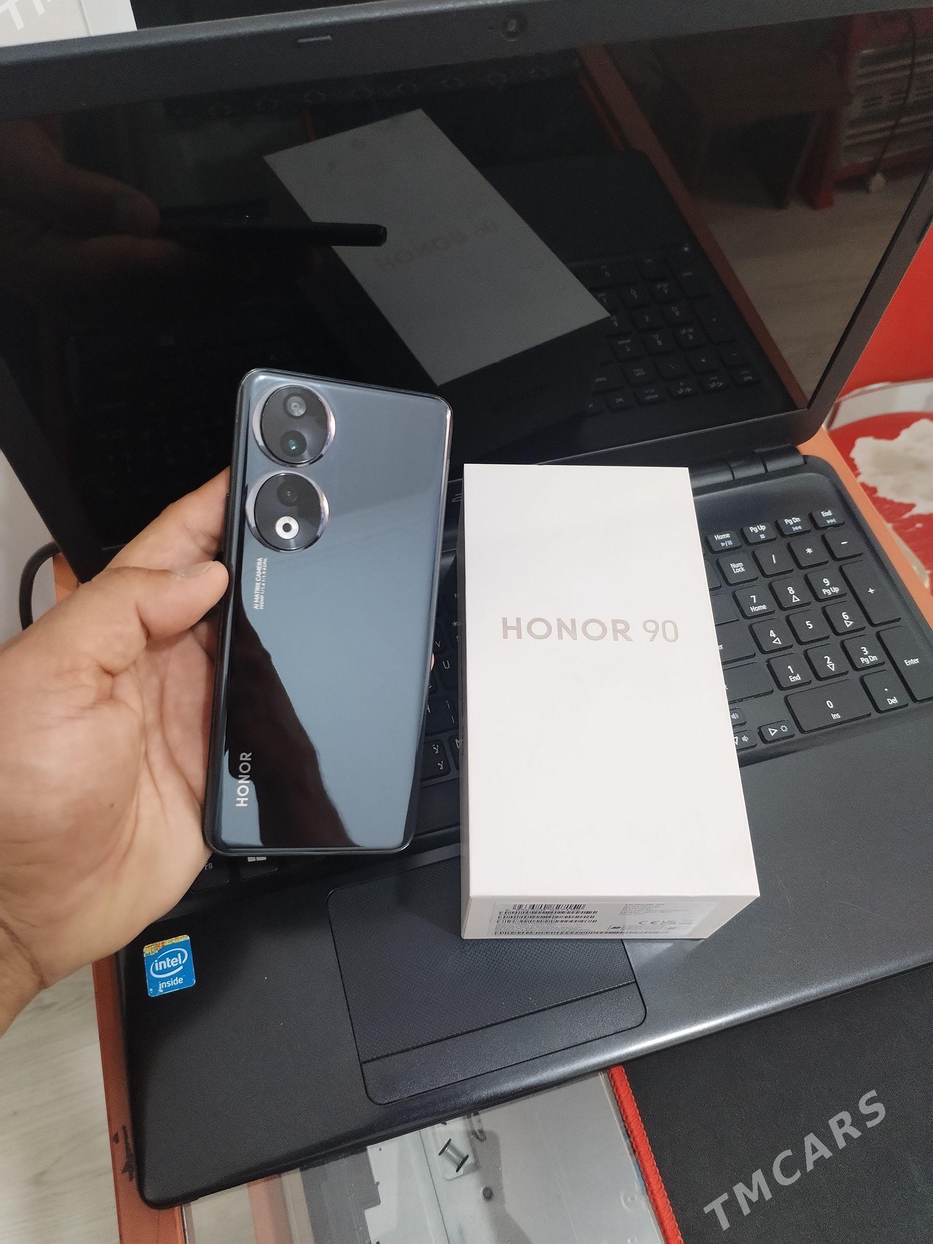 HONOR 90 (PAKET) 8/256 - Балканабат - img 1