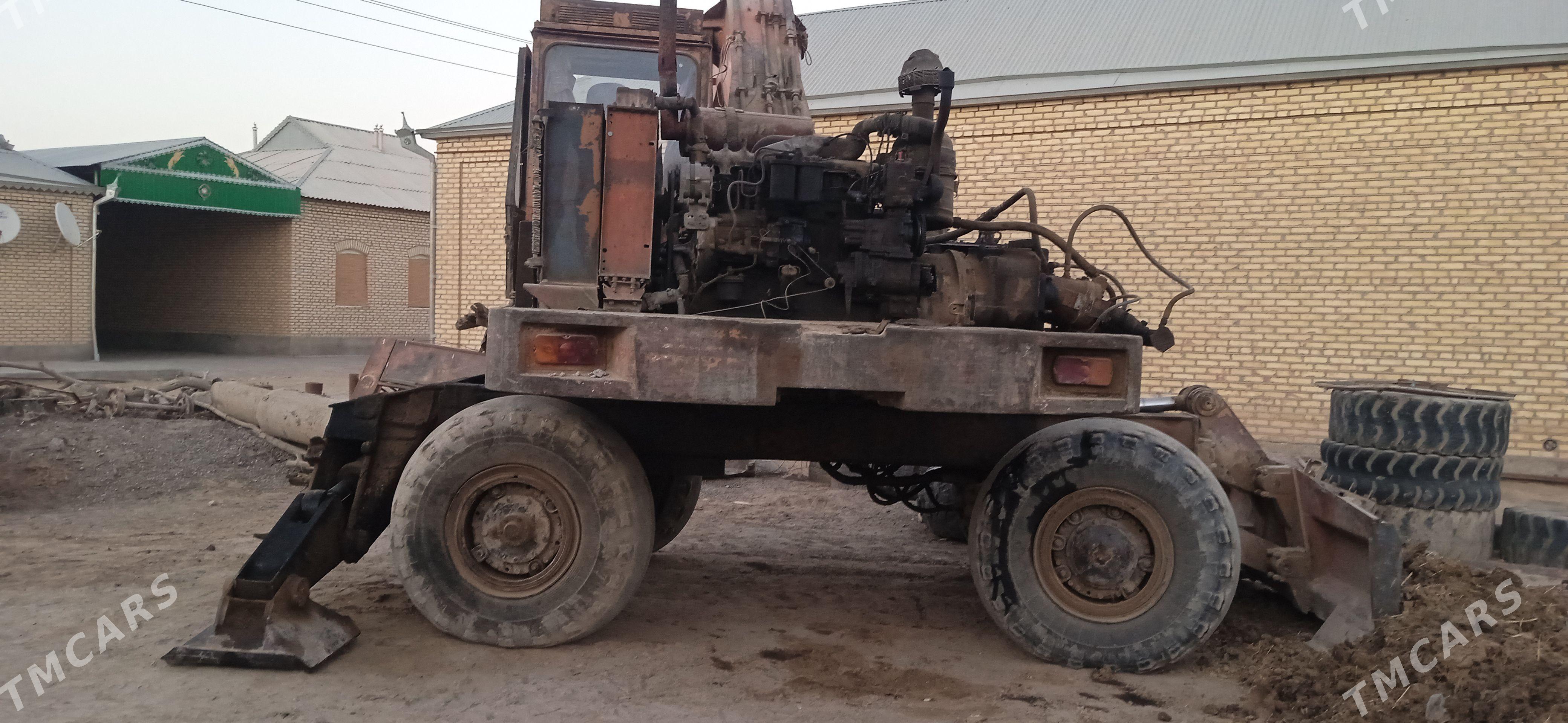 MTZ 80 1987 - 75 000 TMT - Sakarçäge - img 1