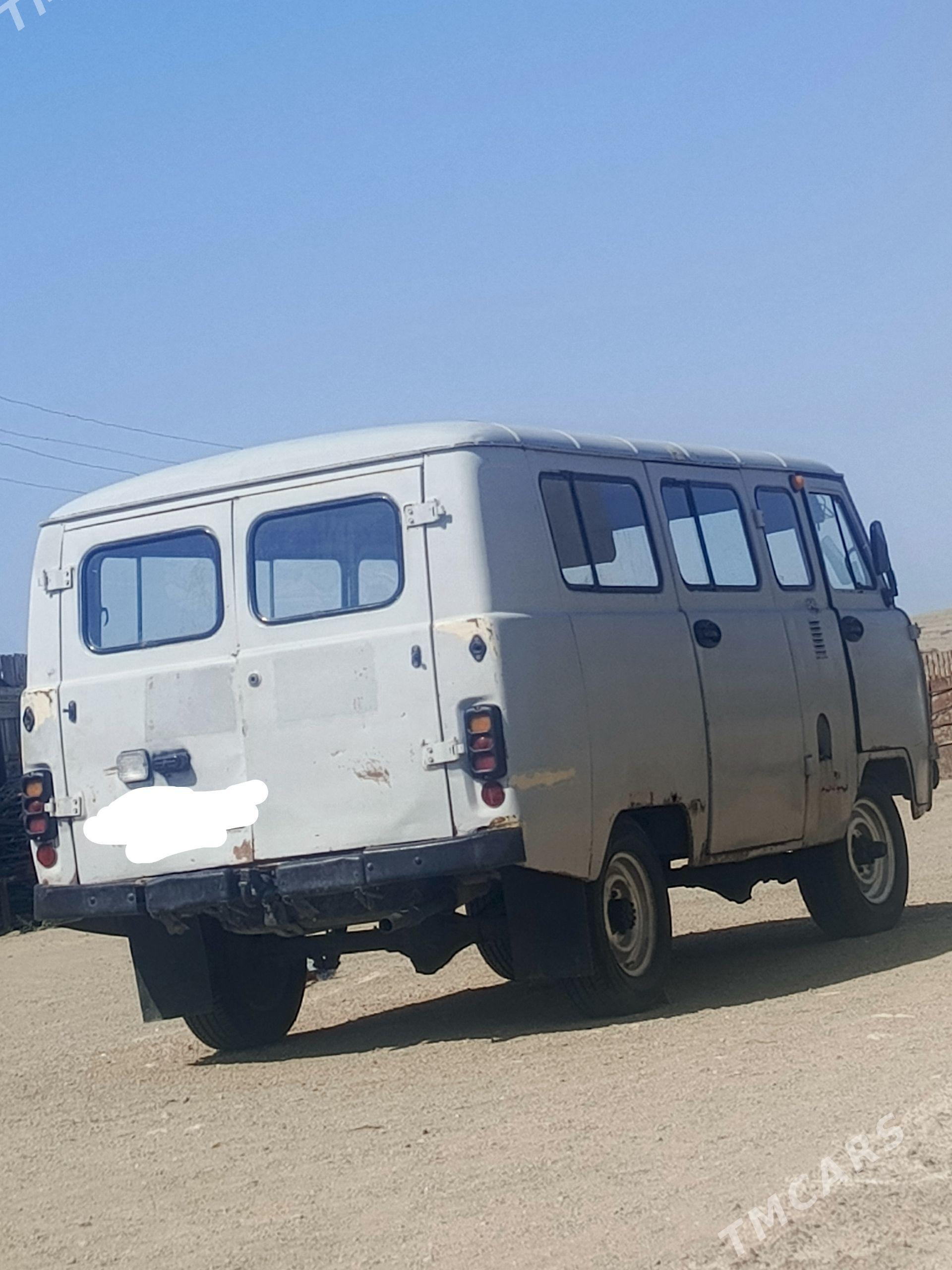 UAZ Profi 1982 - 40 000 TMT - Hazar - img 1