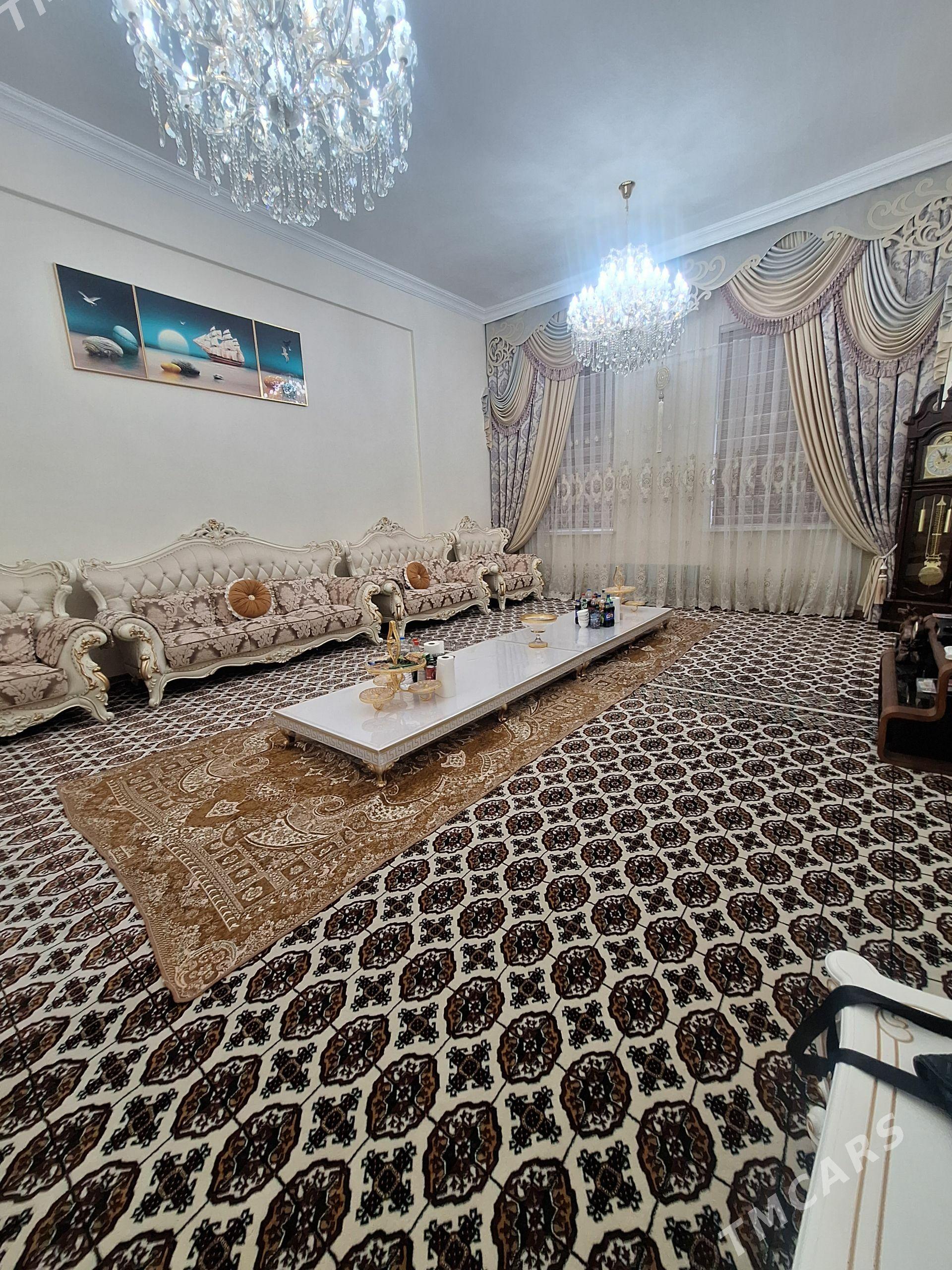 Arenda Elitka 13tapgyr 3komnat - Айтакова (ул. Огузхана) - img 1