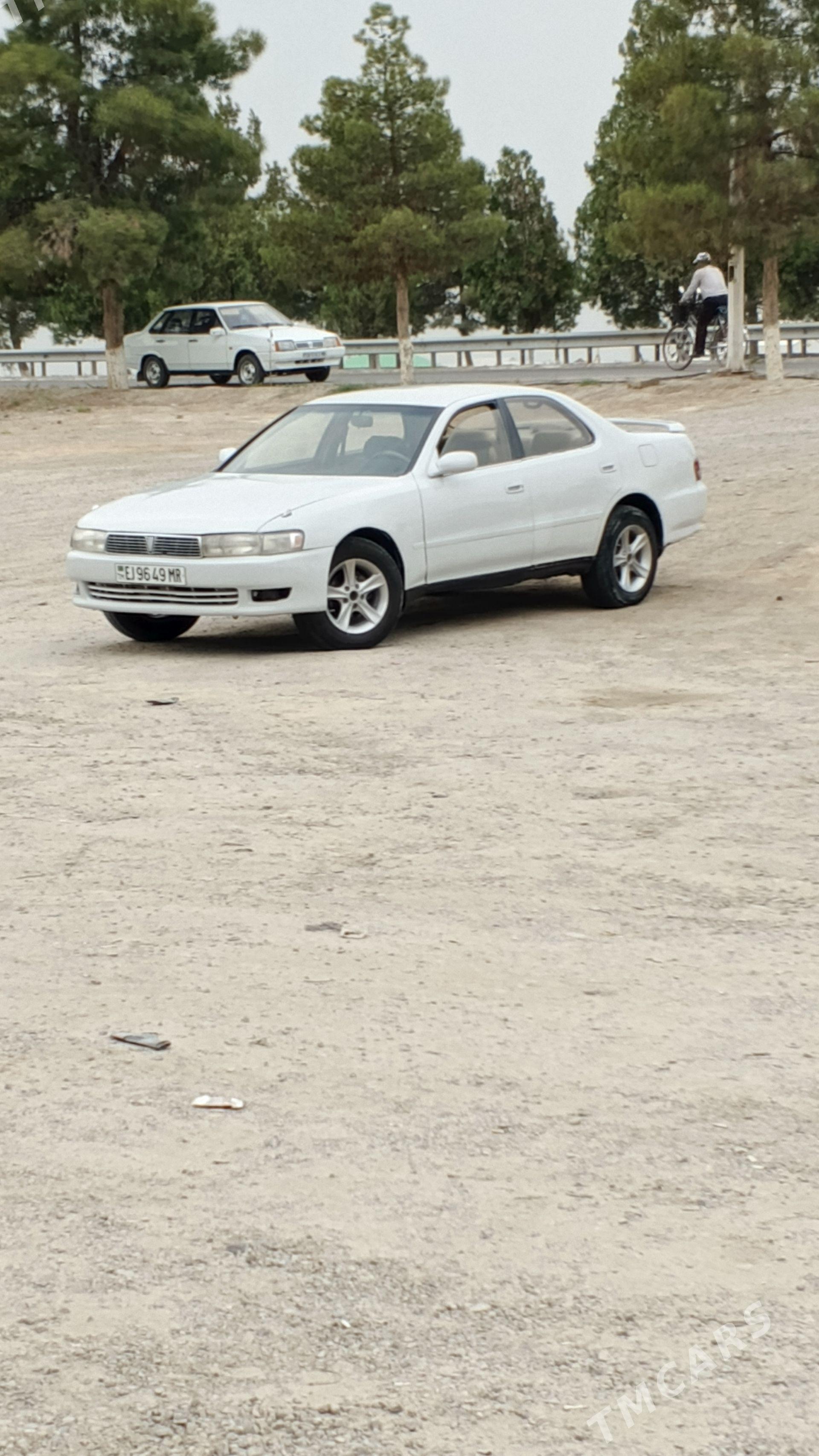 Toyota Cresta 1995 - 65 000 TMT - Мары - img 1