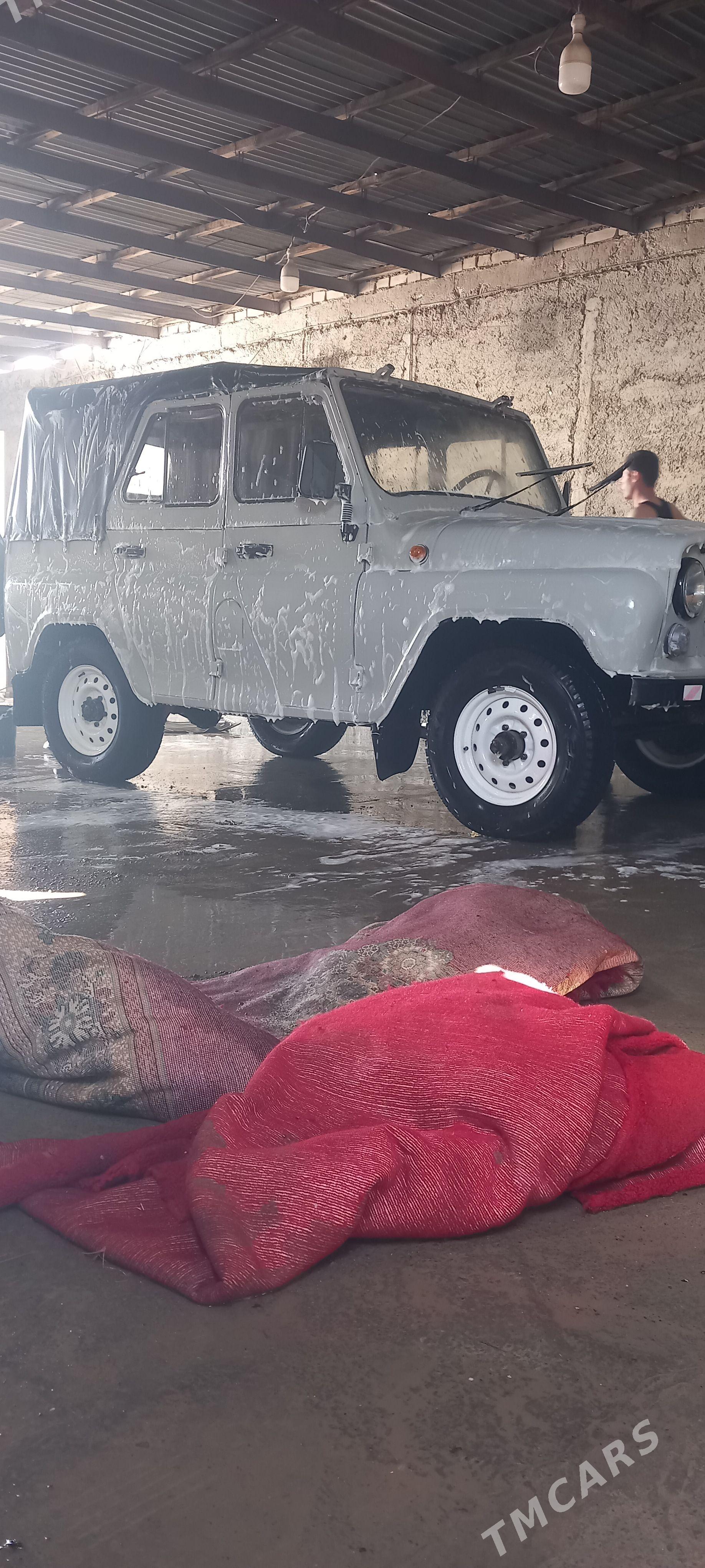 UAZ 469 2002 - 150 000 TMT - Бахарден - img 1