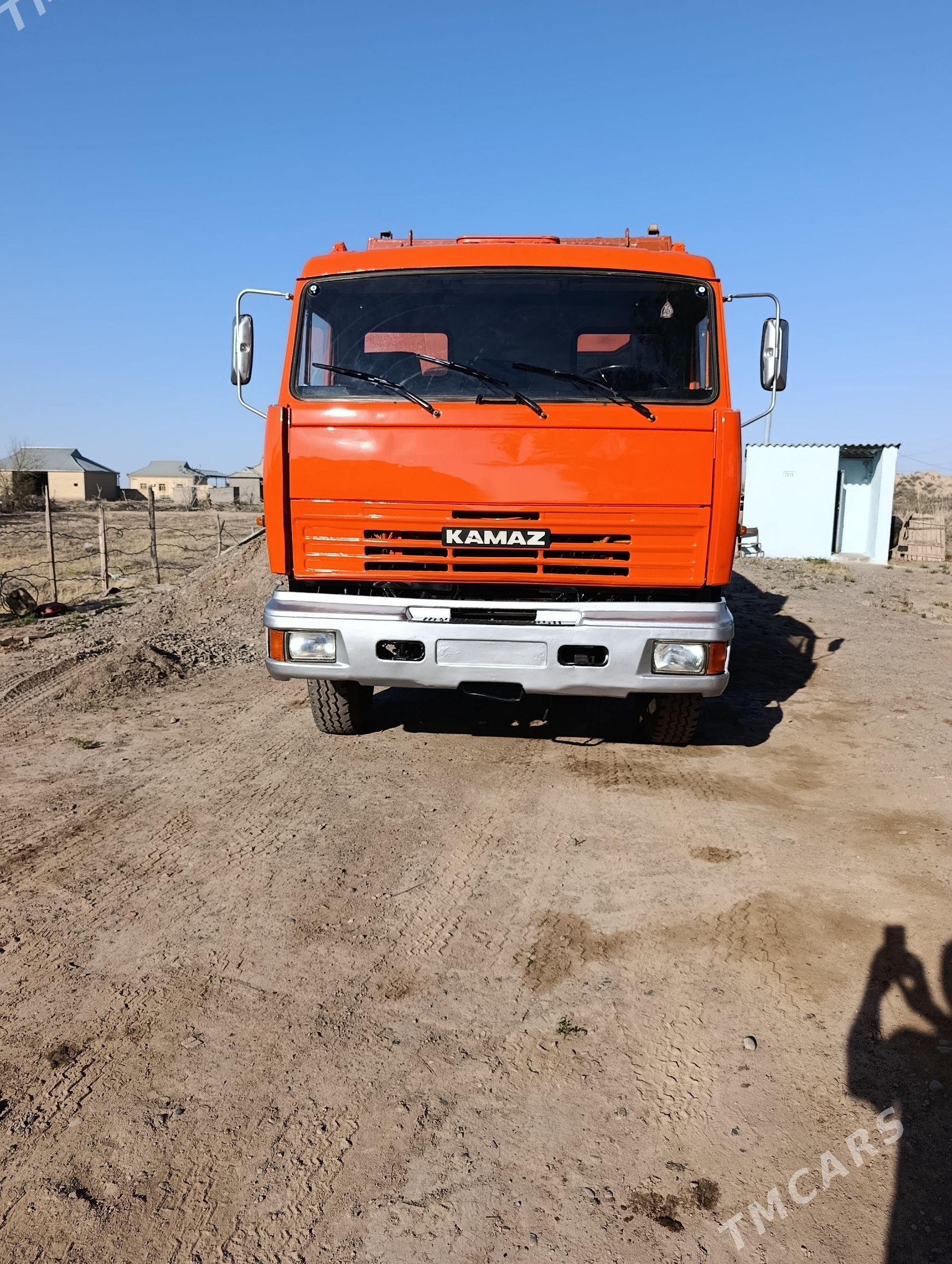 Kamaz Euro 3 2009 - 270 000 TMT - Серахс - img 1