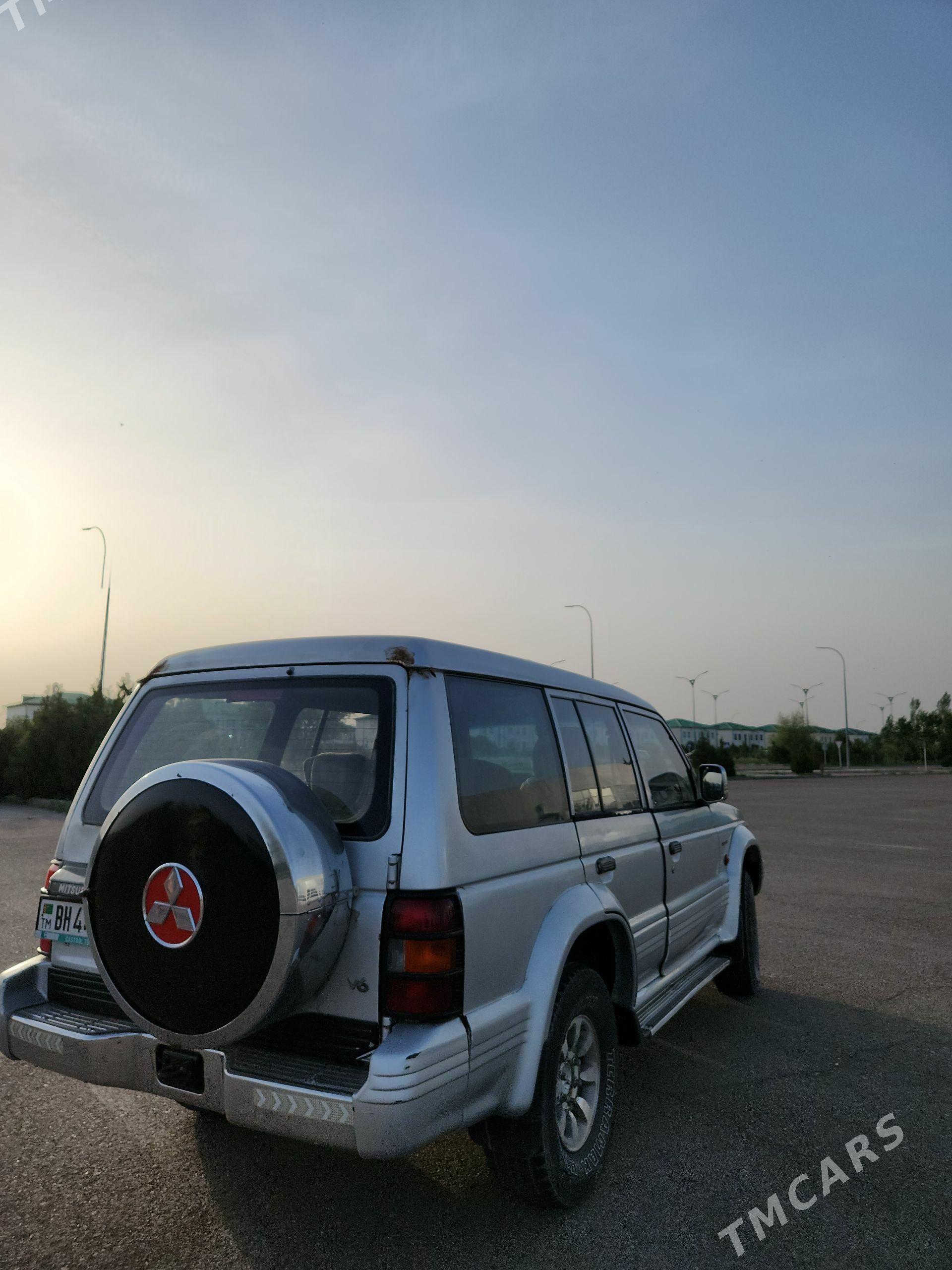 Mitsubishi Pajero 1998 - 45 000 TMT - Дашогуз - img 1