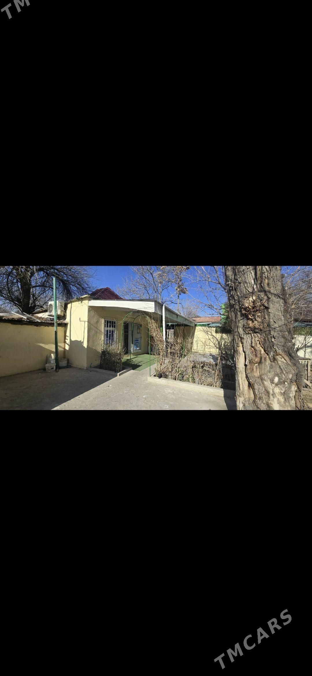 Magazyn - 1 mkr - img 1