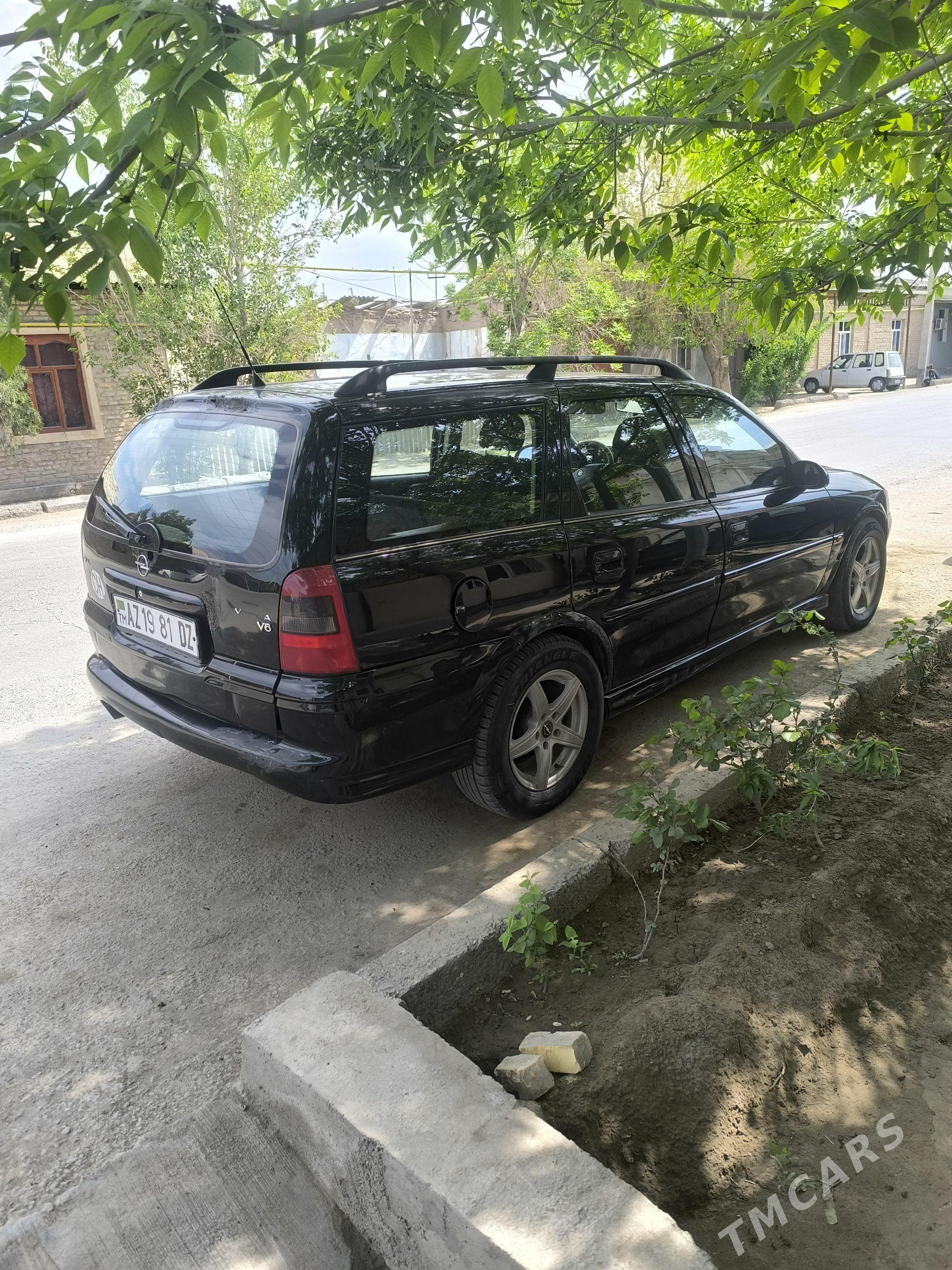 Opel Vectra 2001 - 55 000 TMT - Дашогуз - img 1