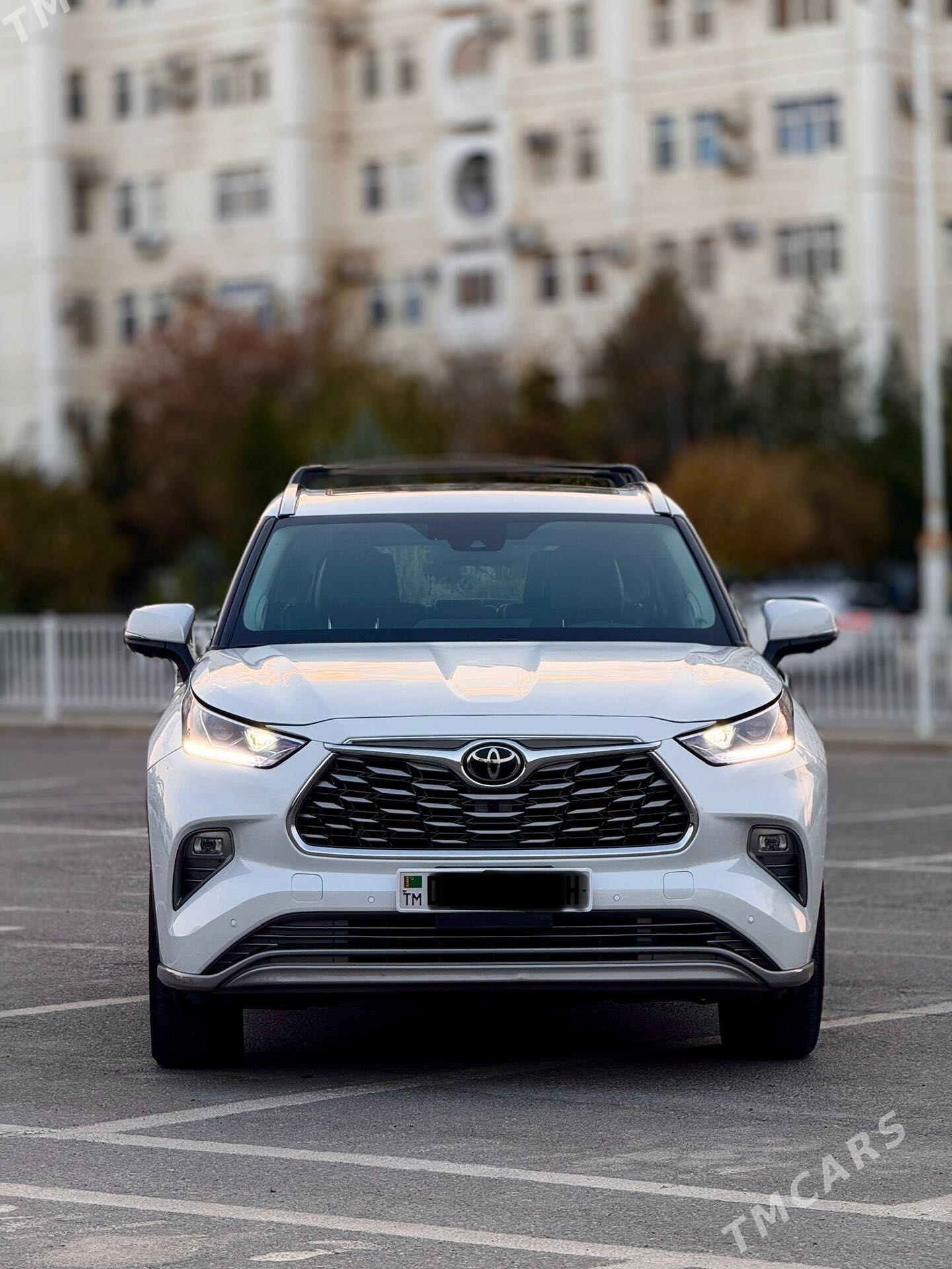 Toyota Highlander 2023 - 720 000 TMT - Aşgabat - img 1