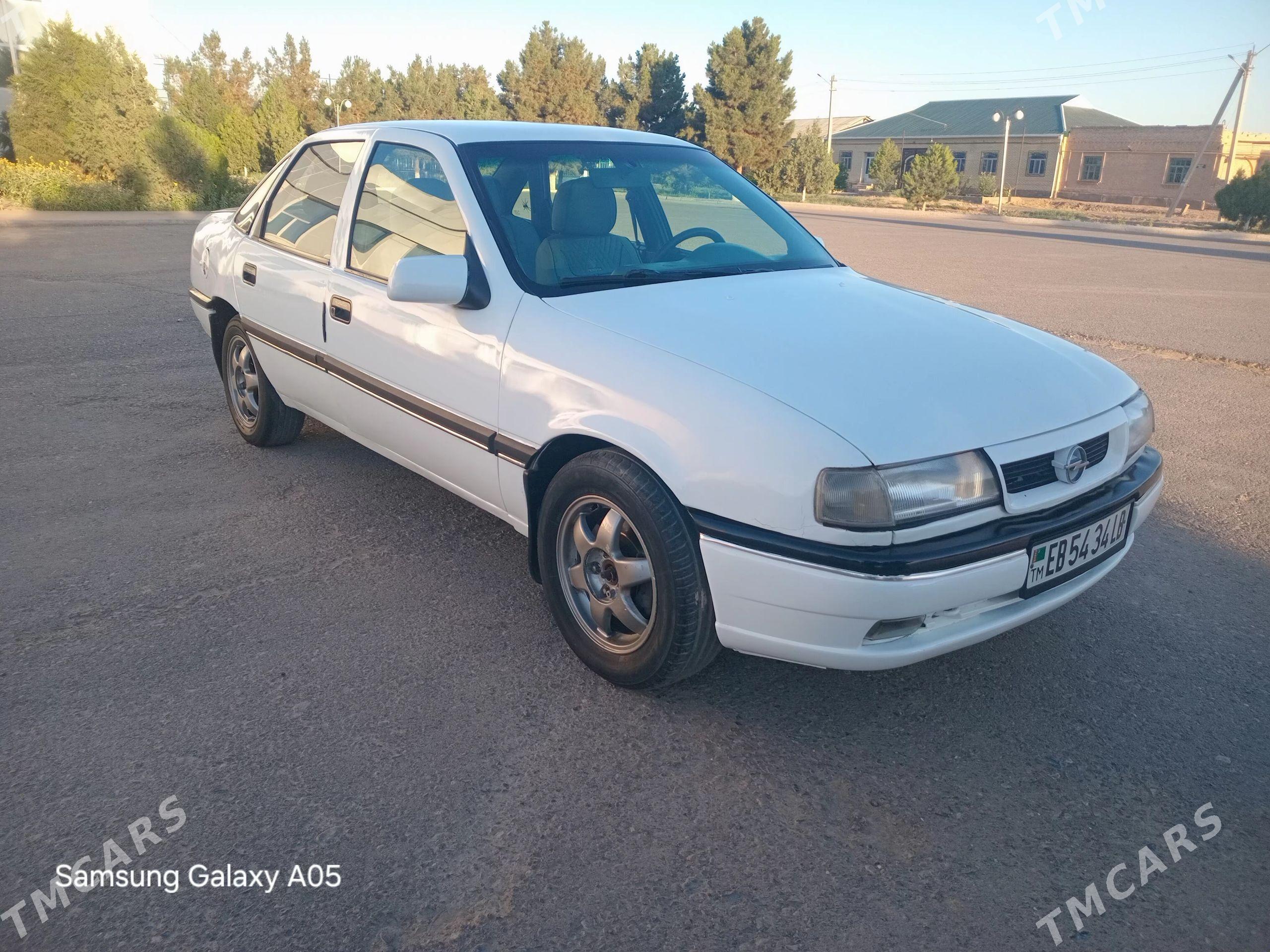 Opel Vectra 1995 - 30 000 TMT - Farap - img 1