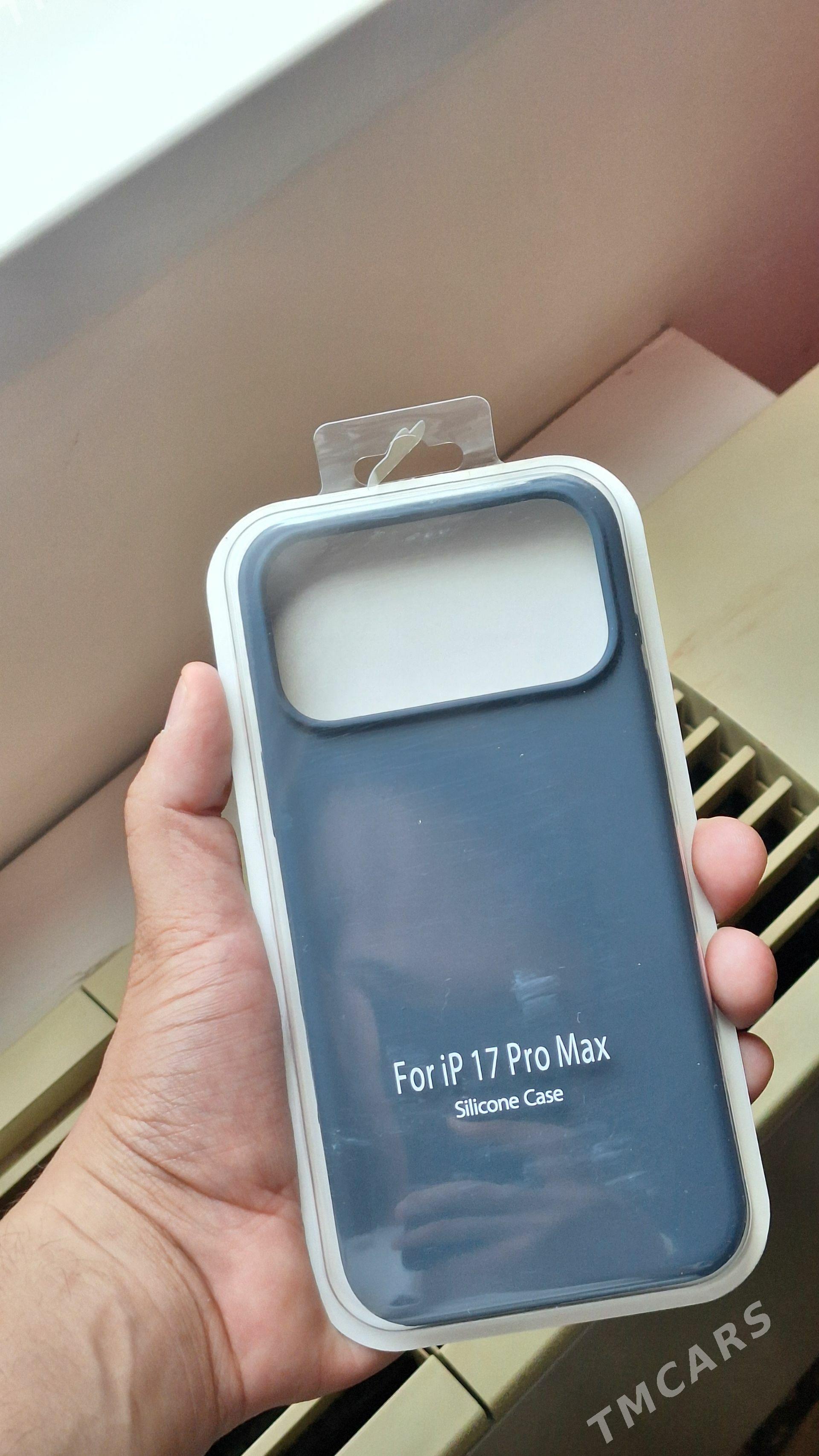 iphone 17 pro max çehol - Moskowskiý köç. (10 ýyl abadançylyk şaýoly) - img 1