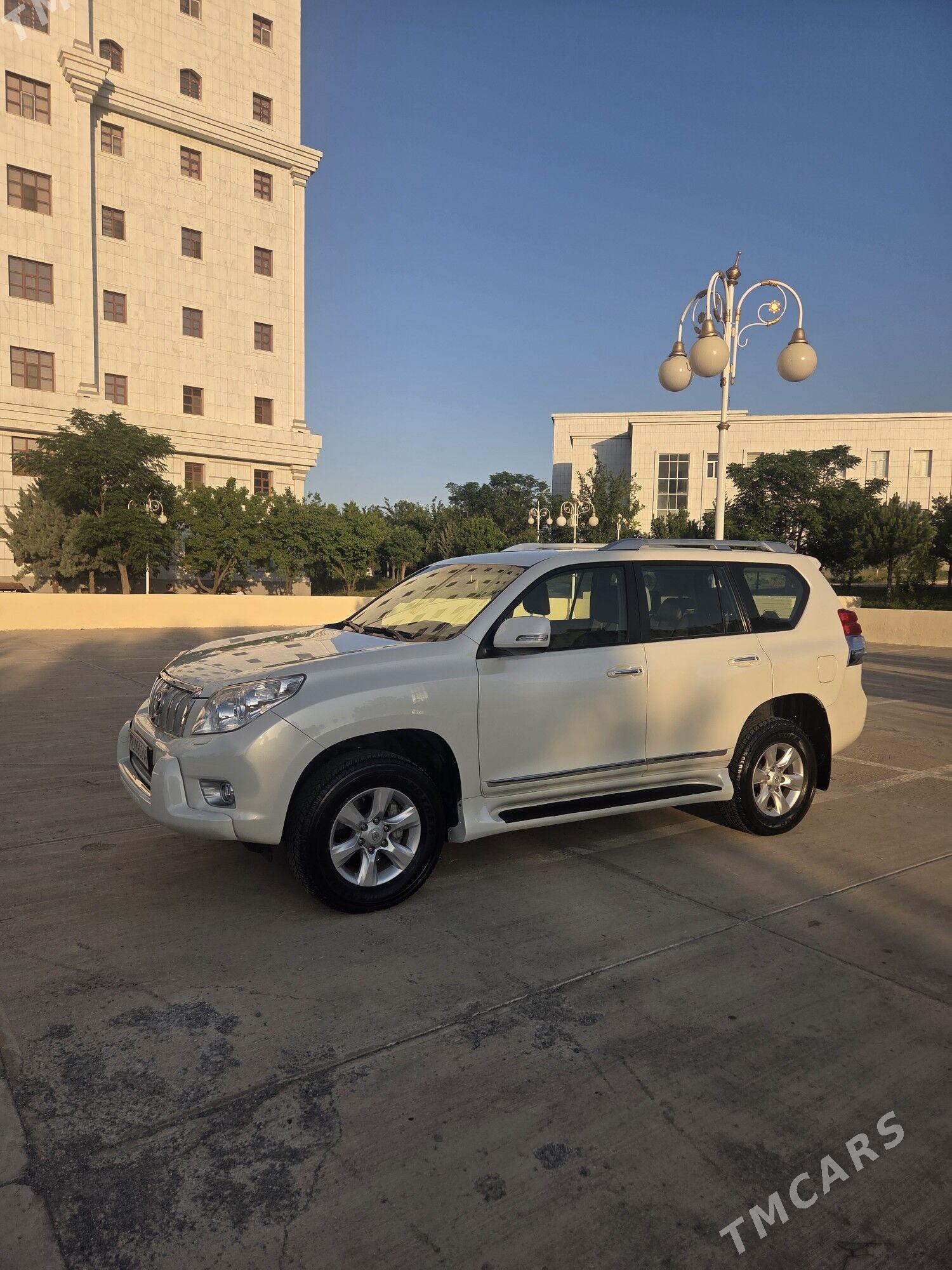 Toyota Land Cruiser Prado 2013 - 690 000 TMT - Aşgabat - img 1