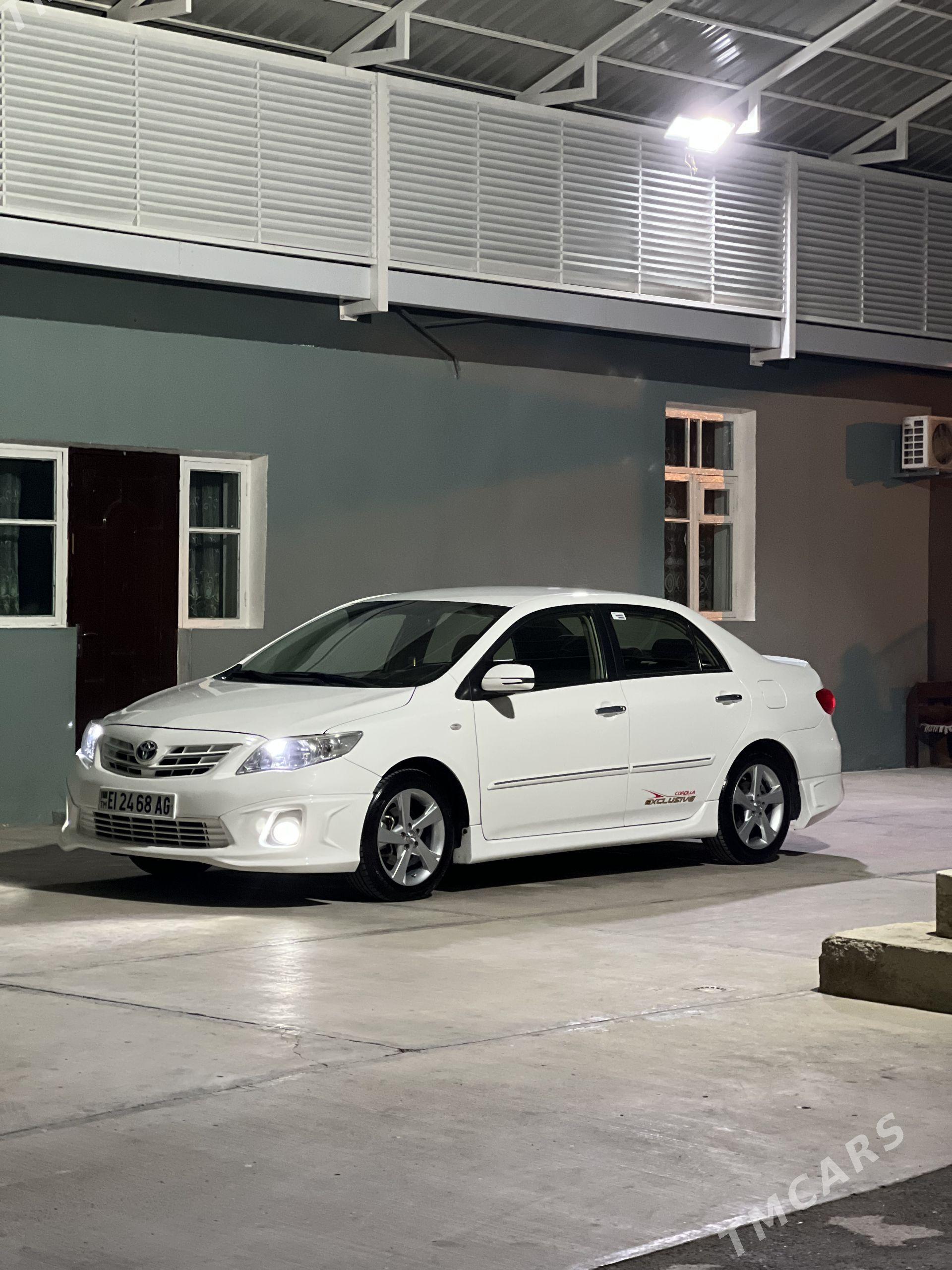 Toyota Corolla 2013 - 214 000 TMT - Ашхабад - img 1
