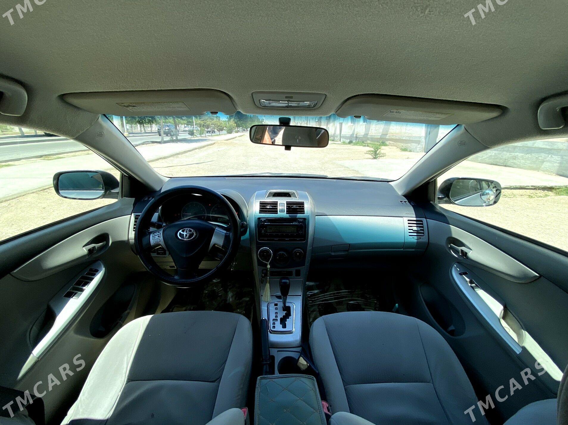 Toyota Corolla 2012 - 170 000 TMT - Балканабат - img 1