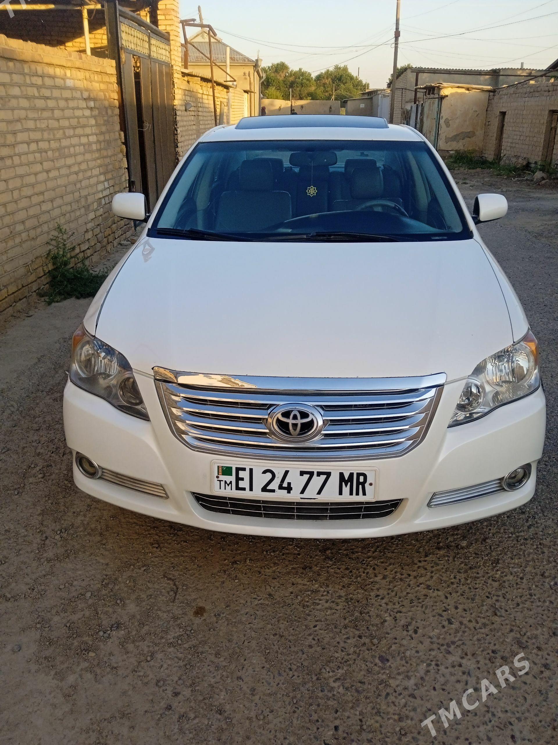 Toyota Avalon 2009 - 200 000 TMT - Байрамали - img 1