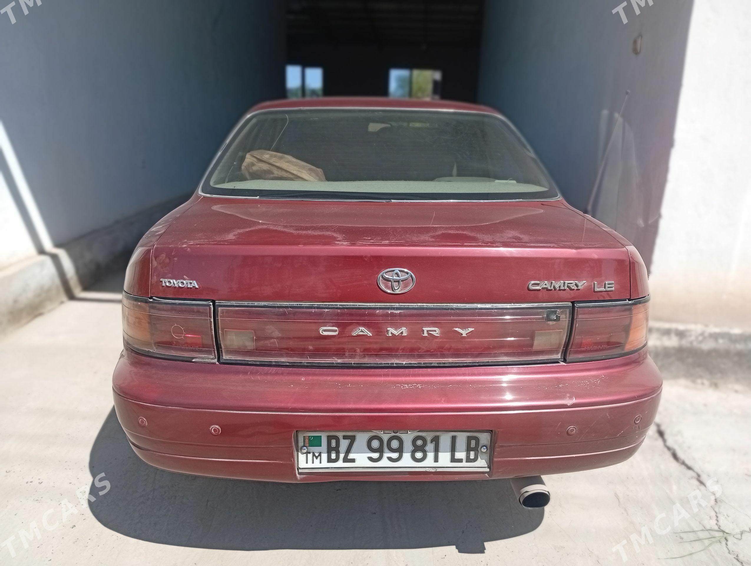 Toyota Camry 1993 - 140 000 TMT - Саят - img 1