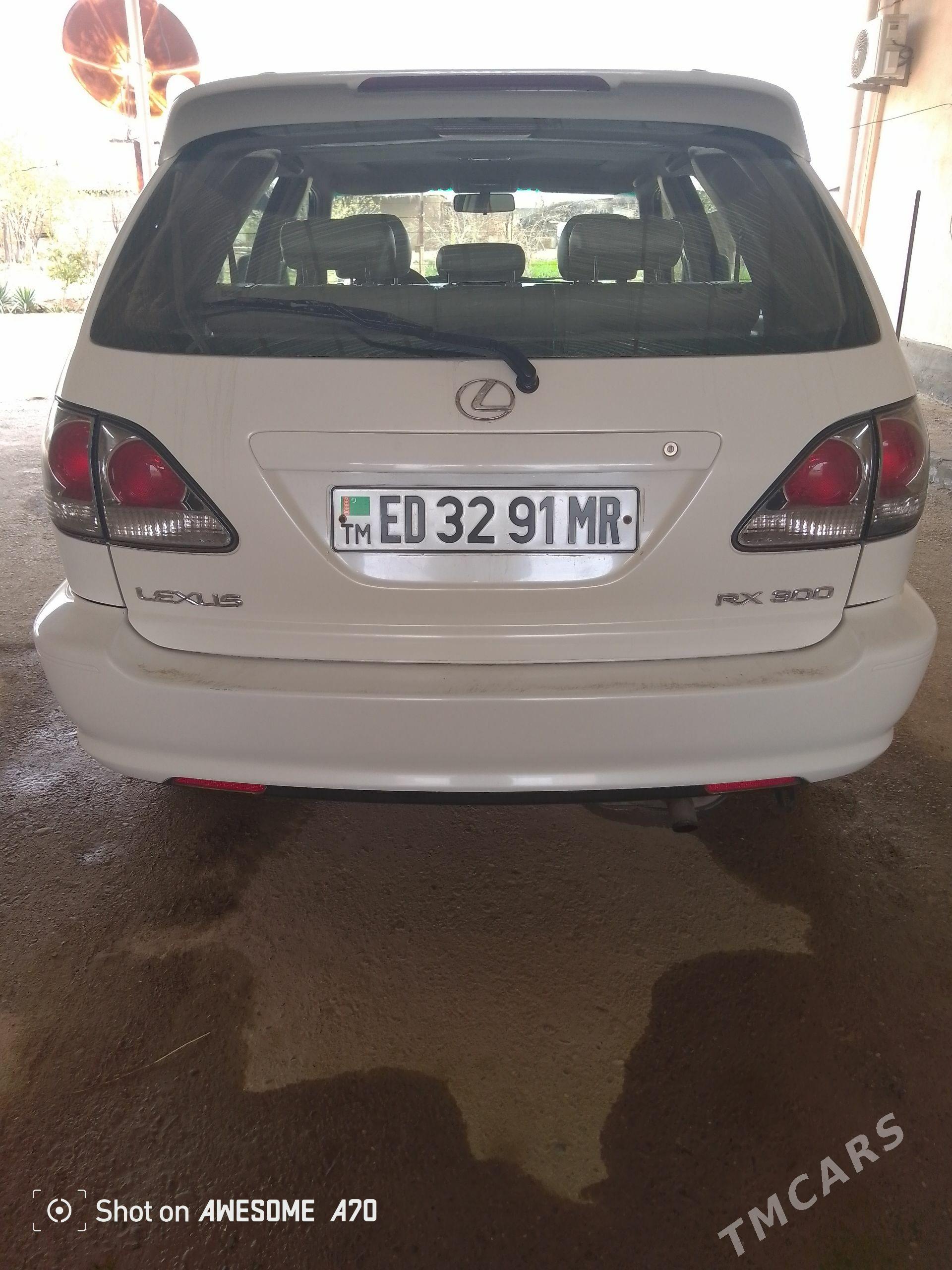 Lexus RX 300 1999 - 220 000 TMT - Векильбазар - img 1