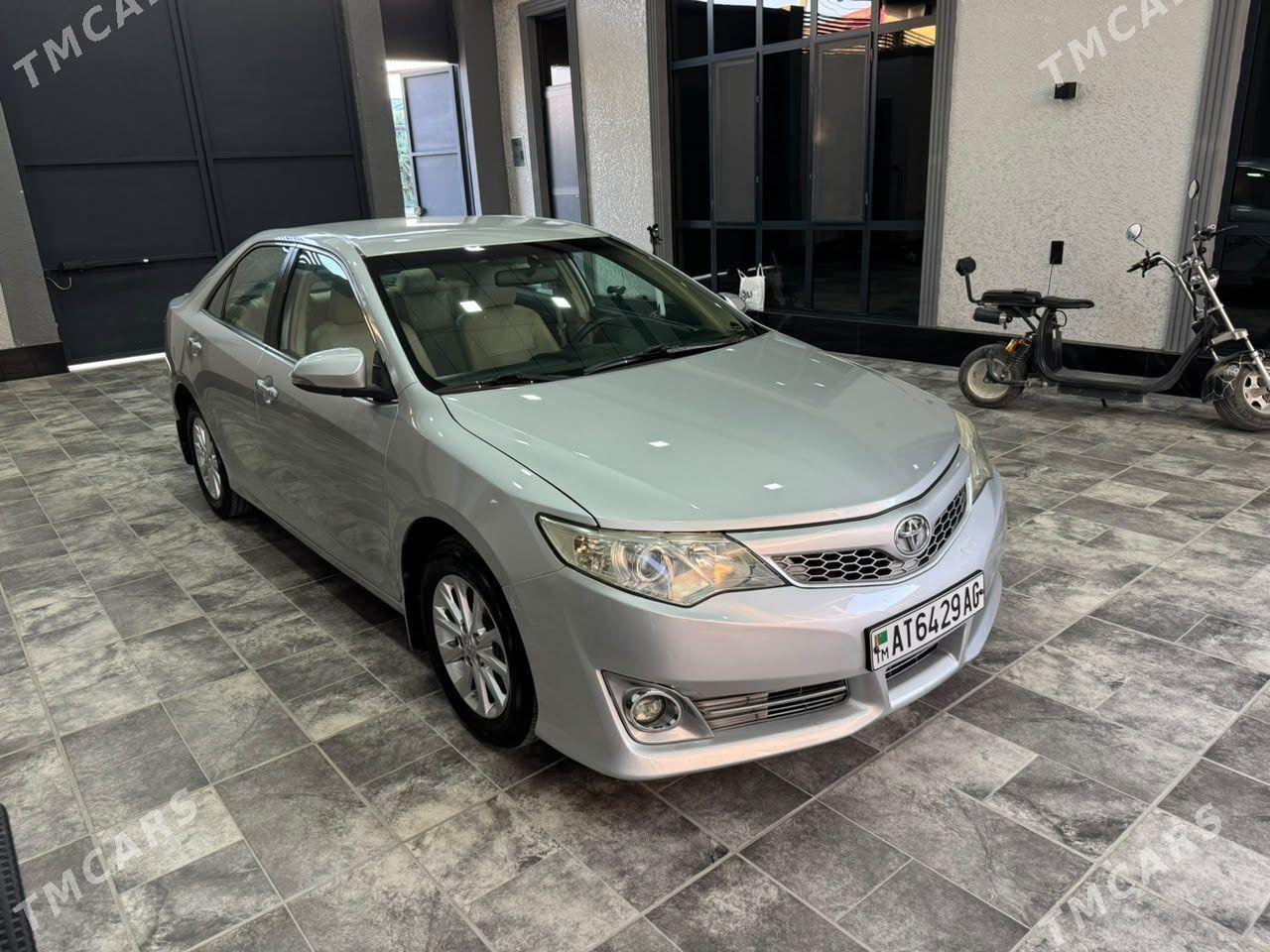 Toyota Camry 2013 - 255 000 TMT - Хитровка - img 1