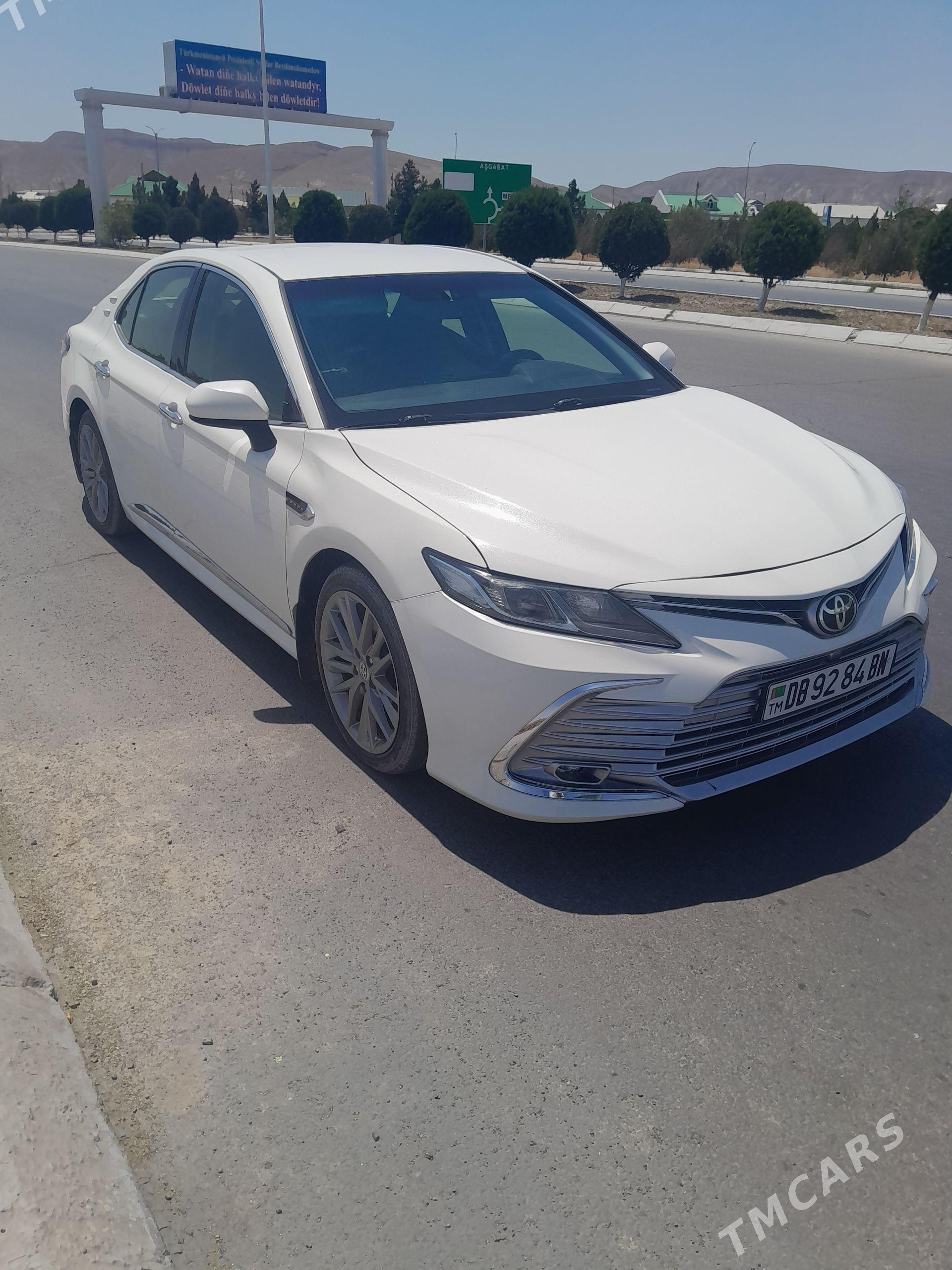 Toyota Camry 2022 - 240 000 TMT - Гызыларбат - img 1