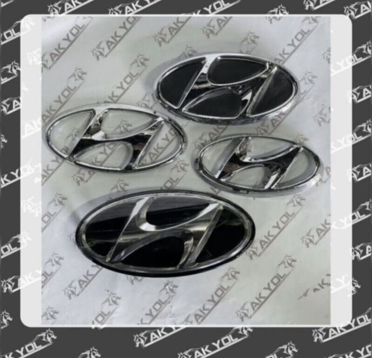 HYUNDAI KIA EMBLEMA - Bekrewe - img 1