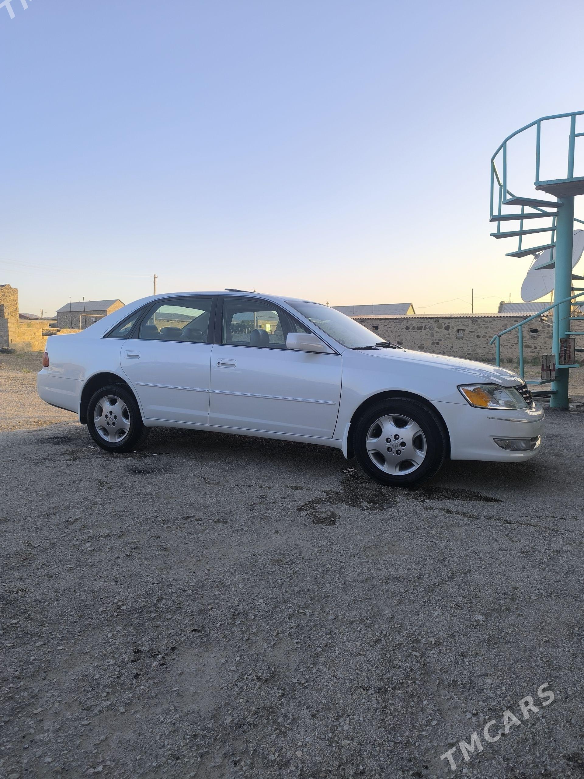 Toyota Avalon 2000 - 240 000 TMT - Берекет - img 1