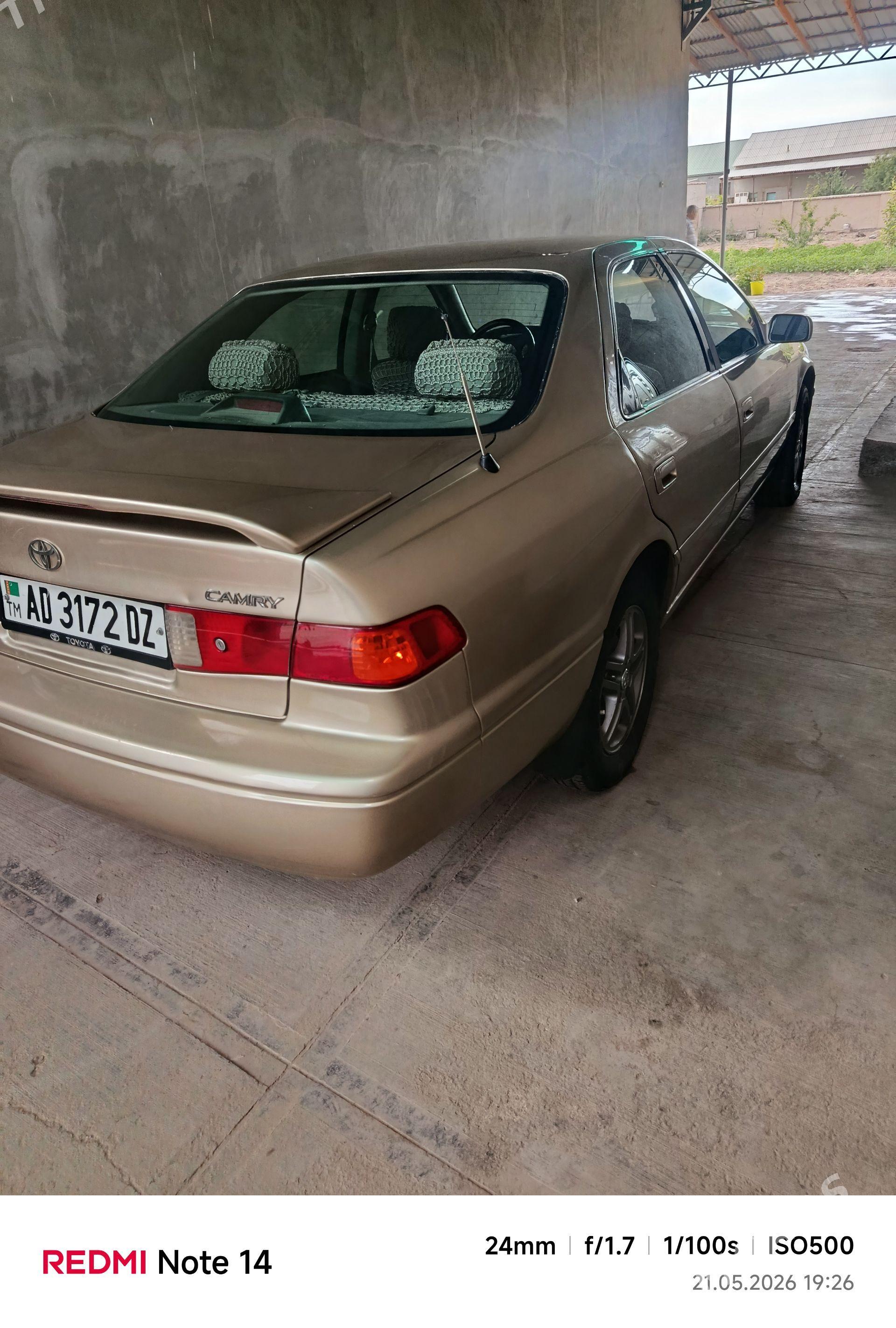 Toyota Camry 2000 - 130 000 TMT - Köneürgenç - img 1