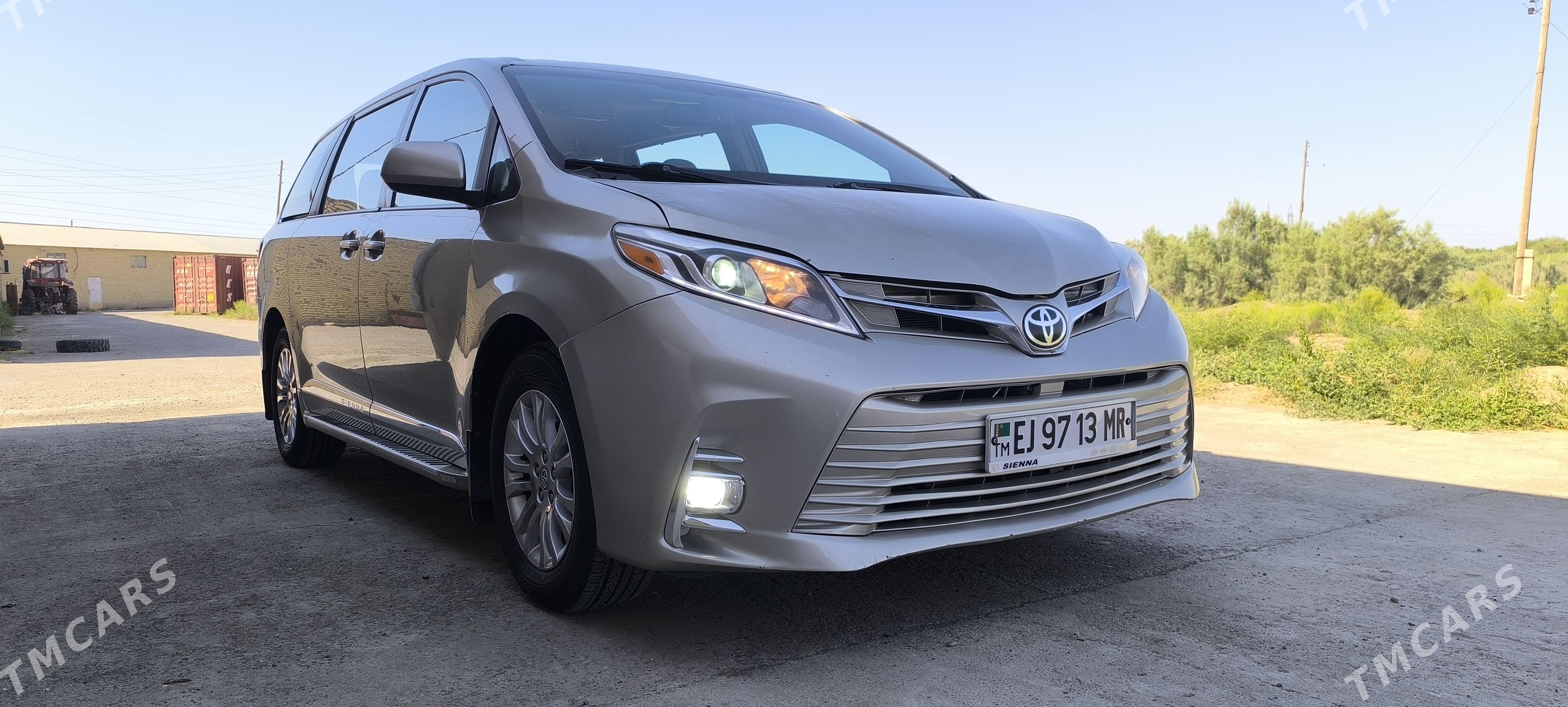 Toyota Sienna 2017 - 420 000 TMT - Mary - img 1