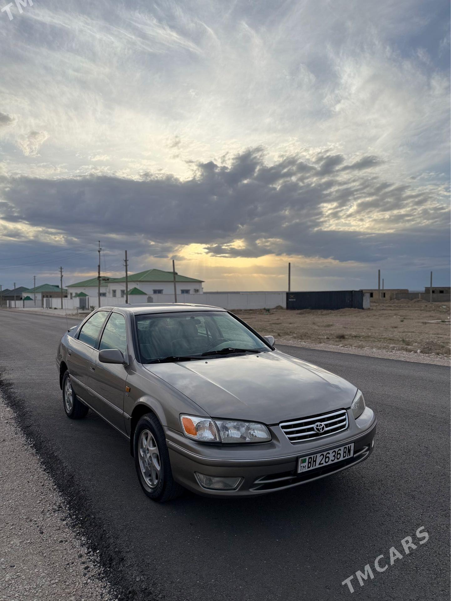 Toyota Camry 1999 - 148 000 TMT - Балканабат - img 1