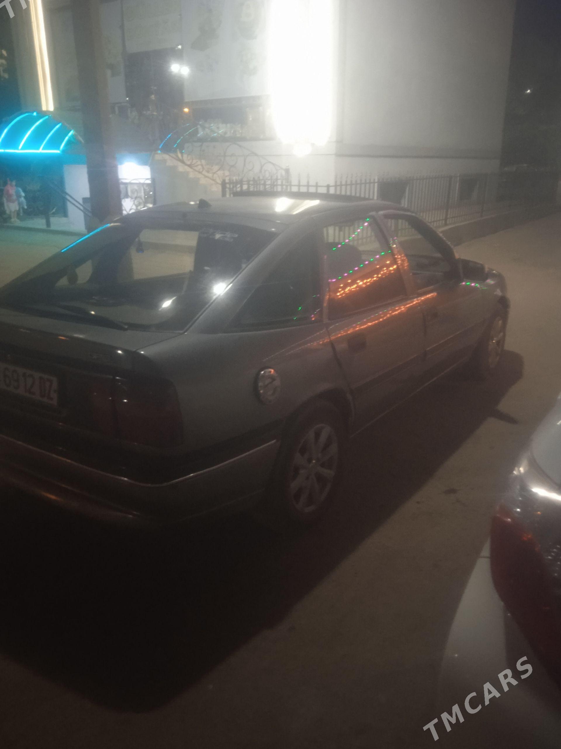 Opel Vectra 1989 - 32 000 TMT - Дашогуз - img 1