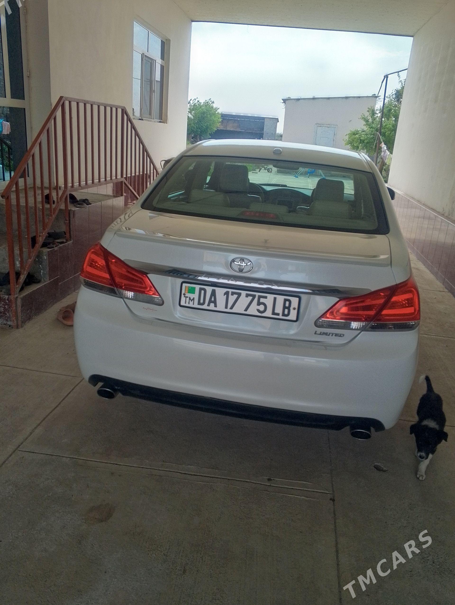 Toyota Avalon 2011 - 340 000 TMT - Койтендаг - img 1
