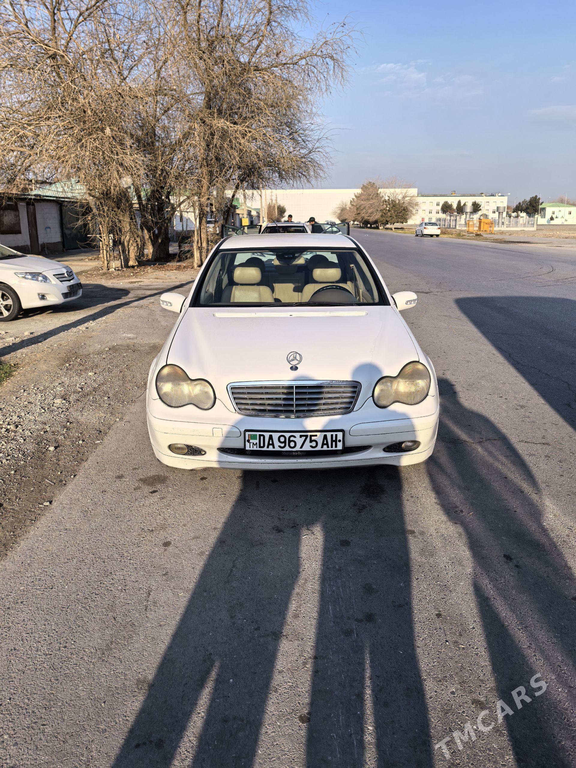 Mercedes-Benz C-Class 2002 - 75 000 TMT - Ашхабад - img 1