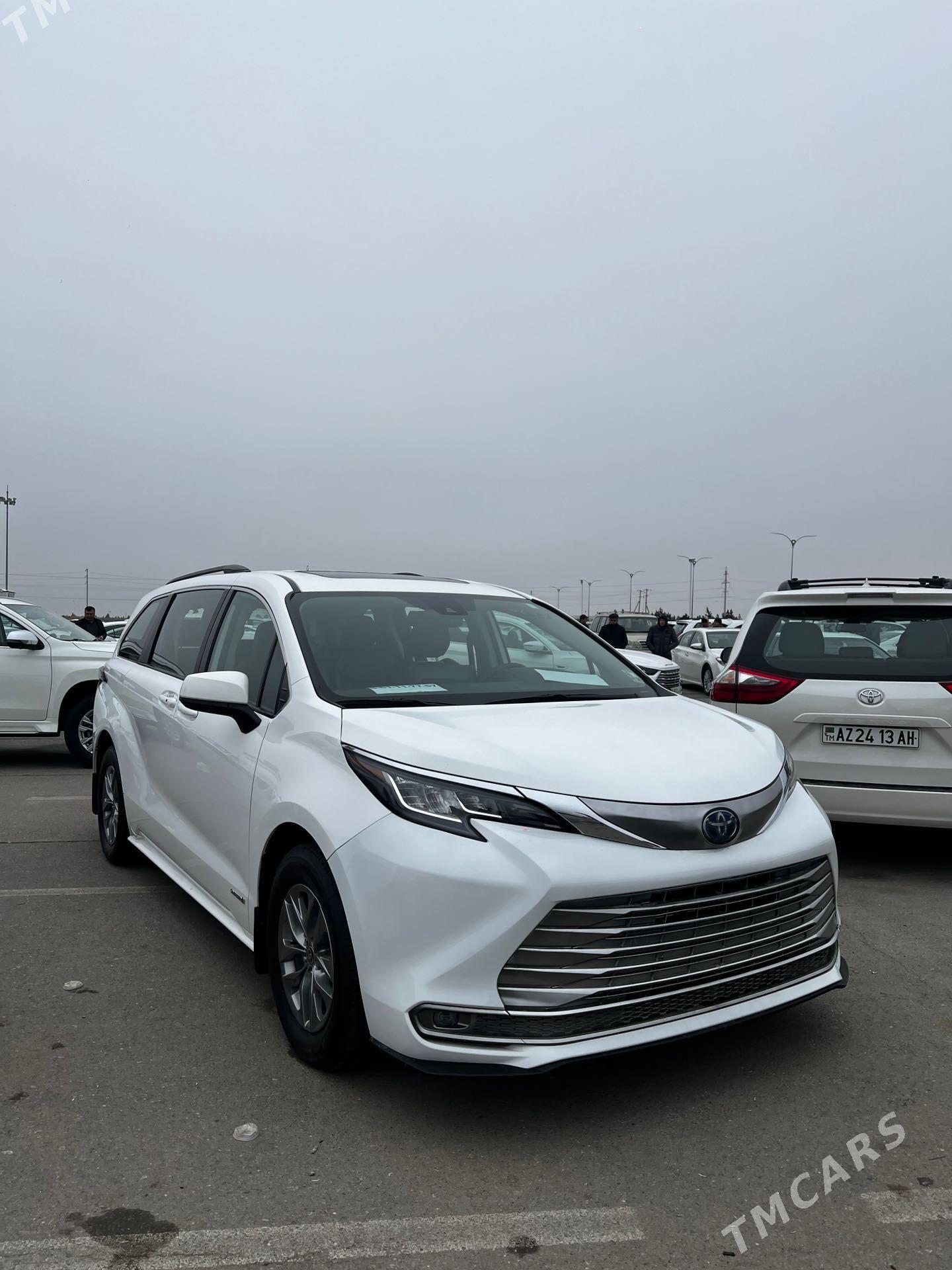 Toyota Sienna 2021 - 458 000 TMT - Ашхабад - img 1
