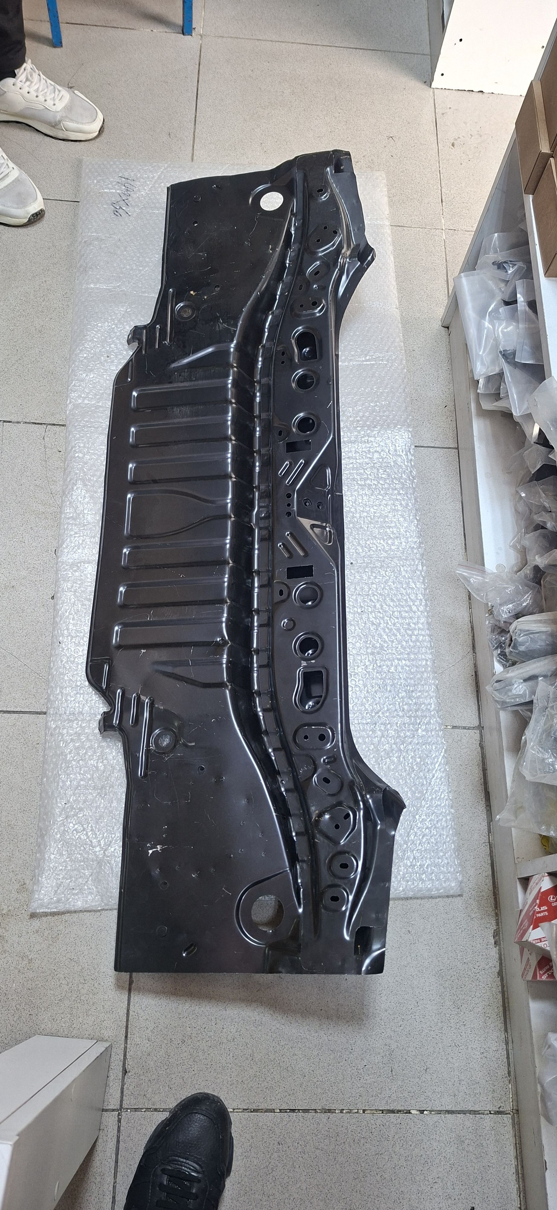 yz Fartuk camry 18-23 1 050 TMT - Бедев - img 1