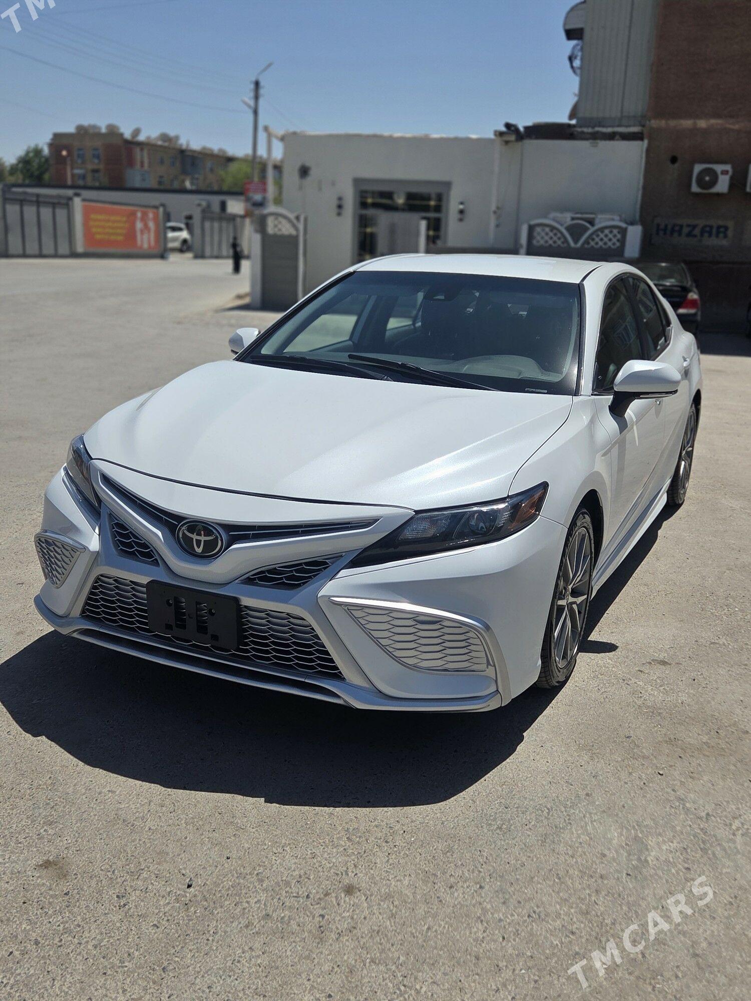 Toyota Camry 2022 - 370 000 TMT - Мары - img 1
