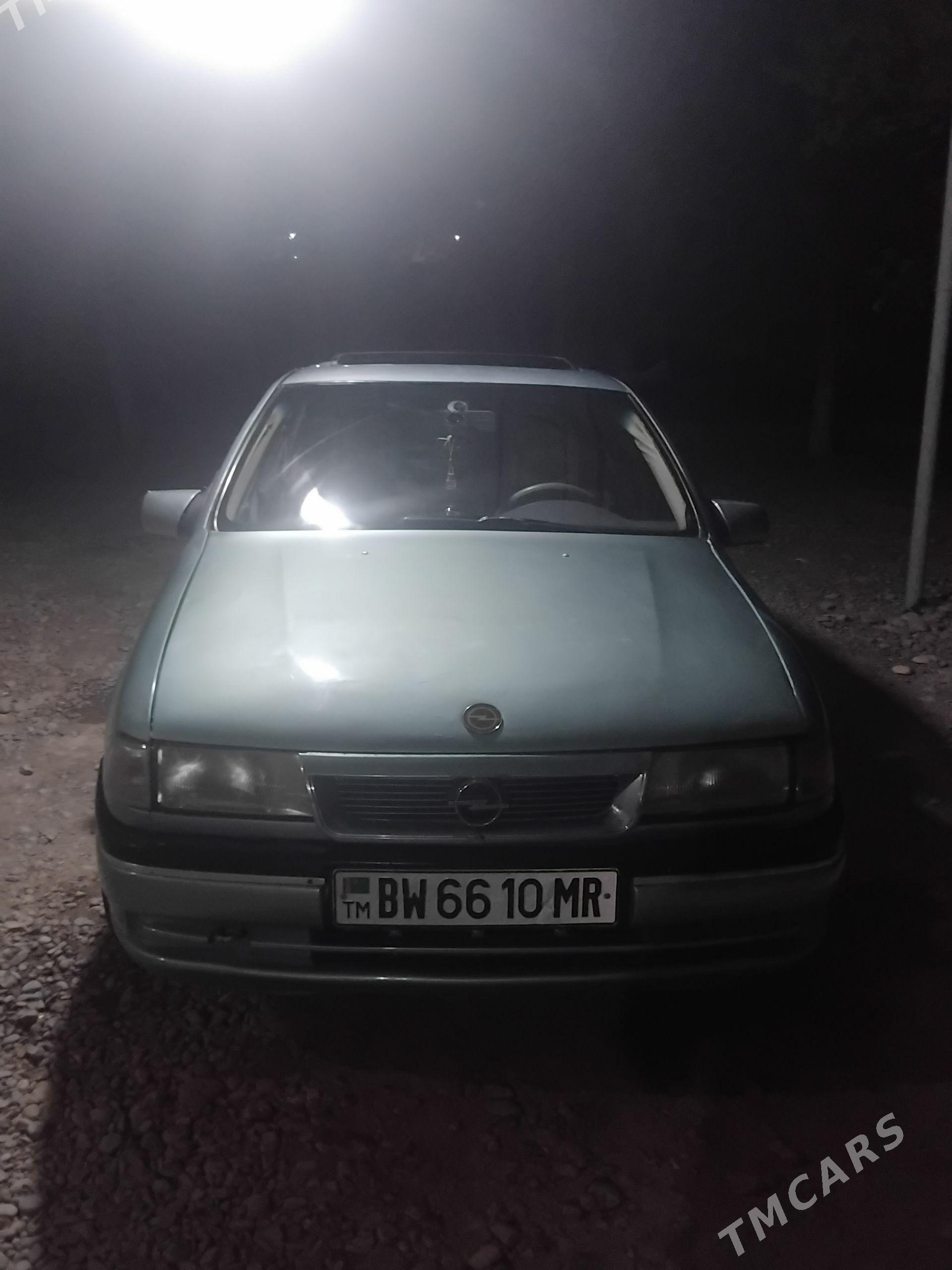 Opel Vectra 1989 - 40 000 TMT - Baýramaly - img 1