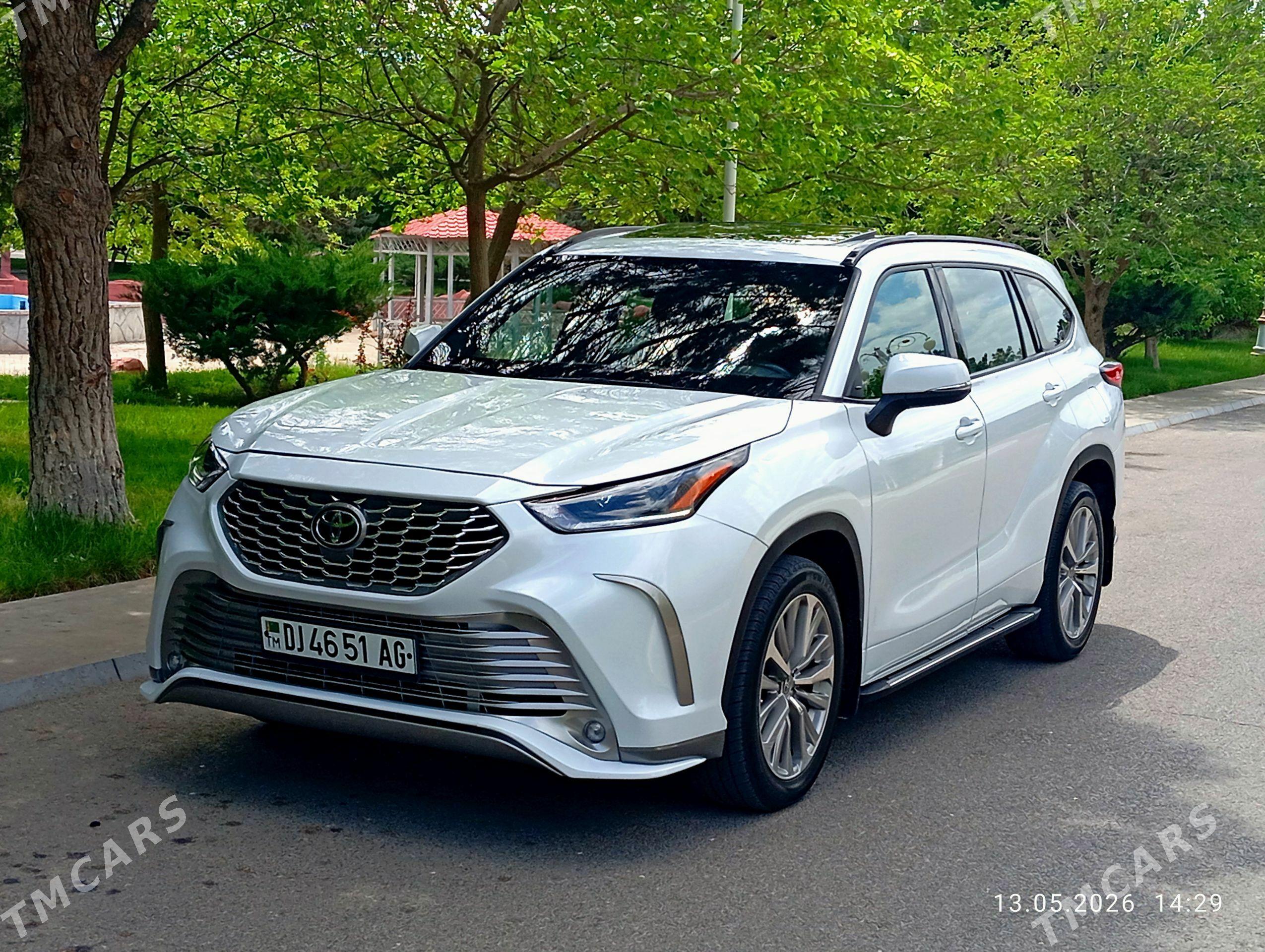 Toyota Highlander 2021 - 525 000 TMT - Aşgabat - img 1