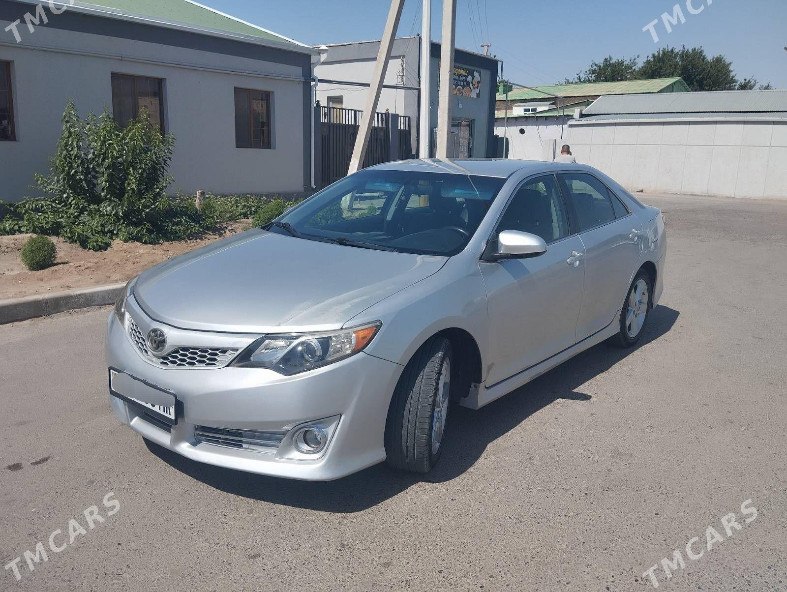 Toyota Camry 2012 - 250 000 TMT - Мары - img 1