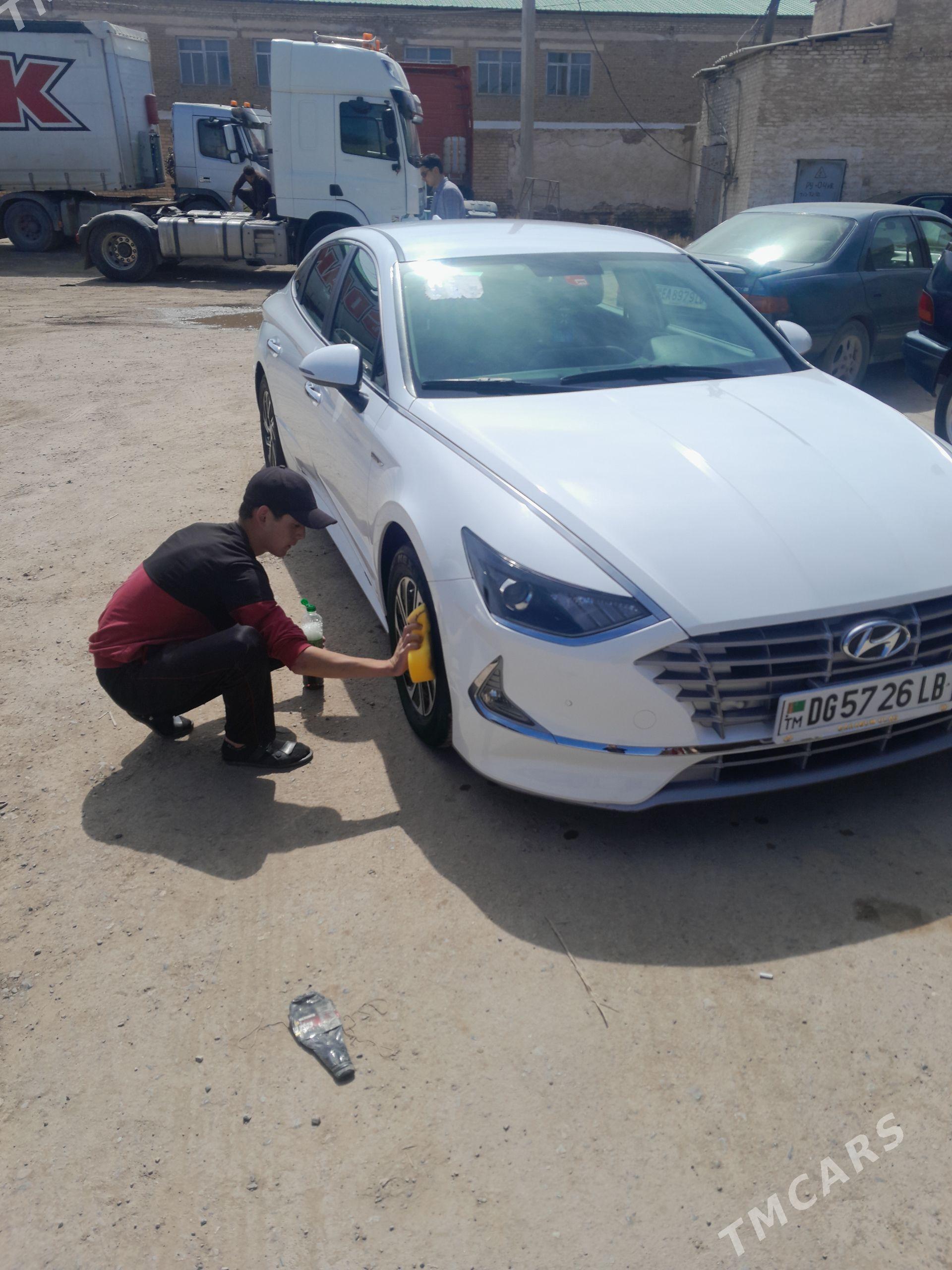 Hyundai Sonata Hybrid 2021 - 220 000 TMT - Керки - img 1