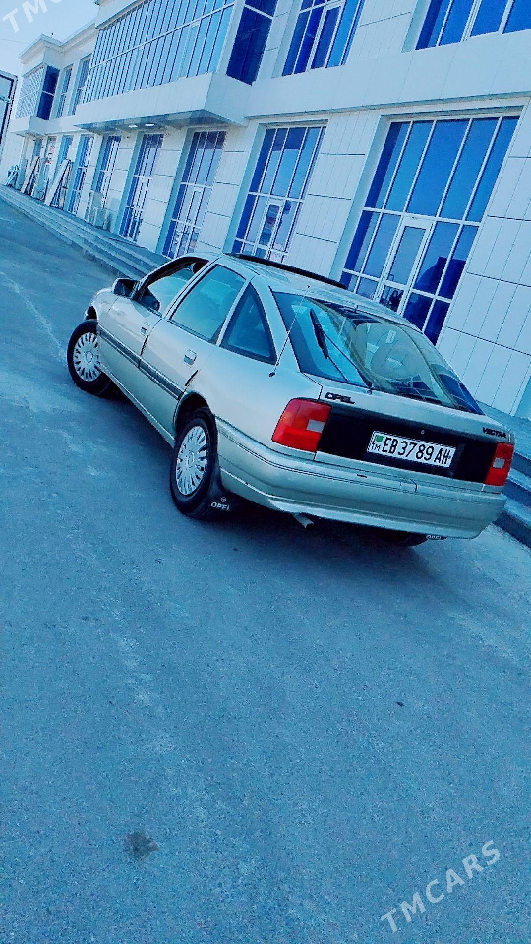 Opel Vectra 1991 - 50 000 TMT - Анев - img 1