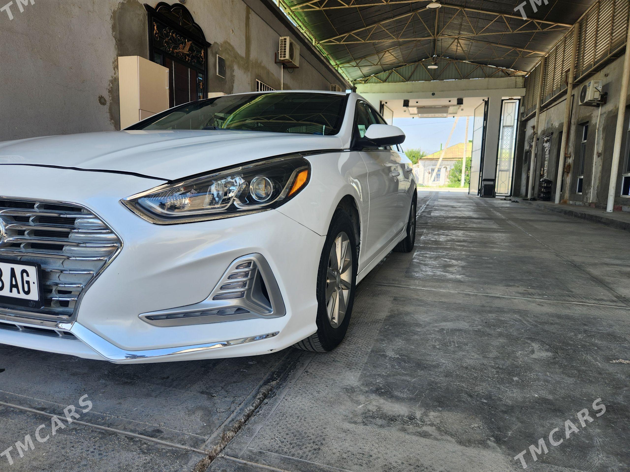 Hyundai Sonata 2019 - 230 000 TMT - Бузмеин - img 1